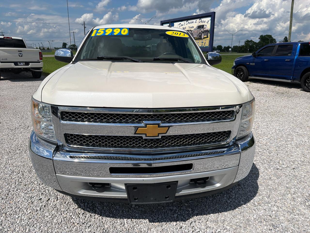Chevrolet Silverado 1500 1LT Crew Cab 4WD 2013