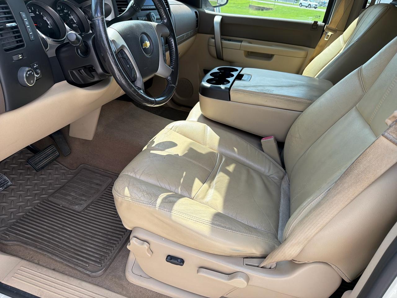 Chevrolet Silverado 1500 1LT Crew Cab 4WD 2013