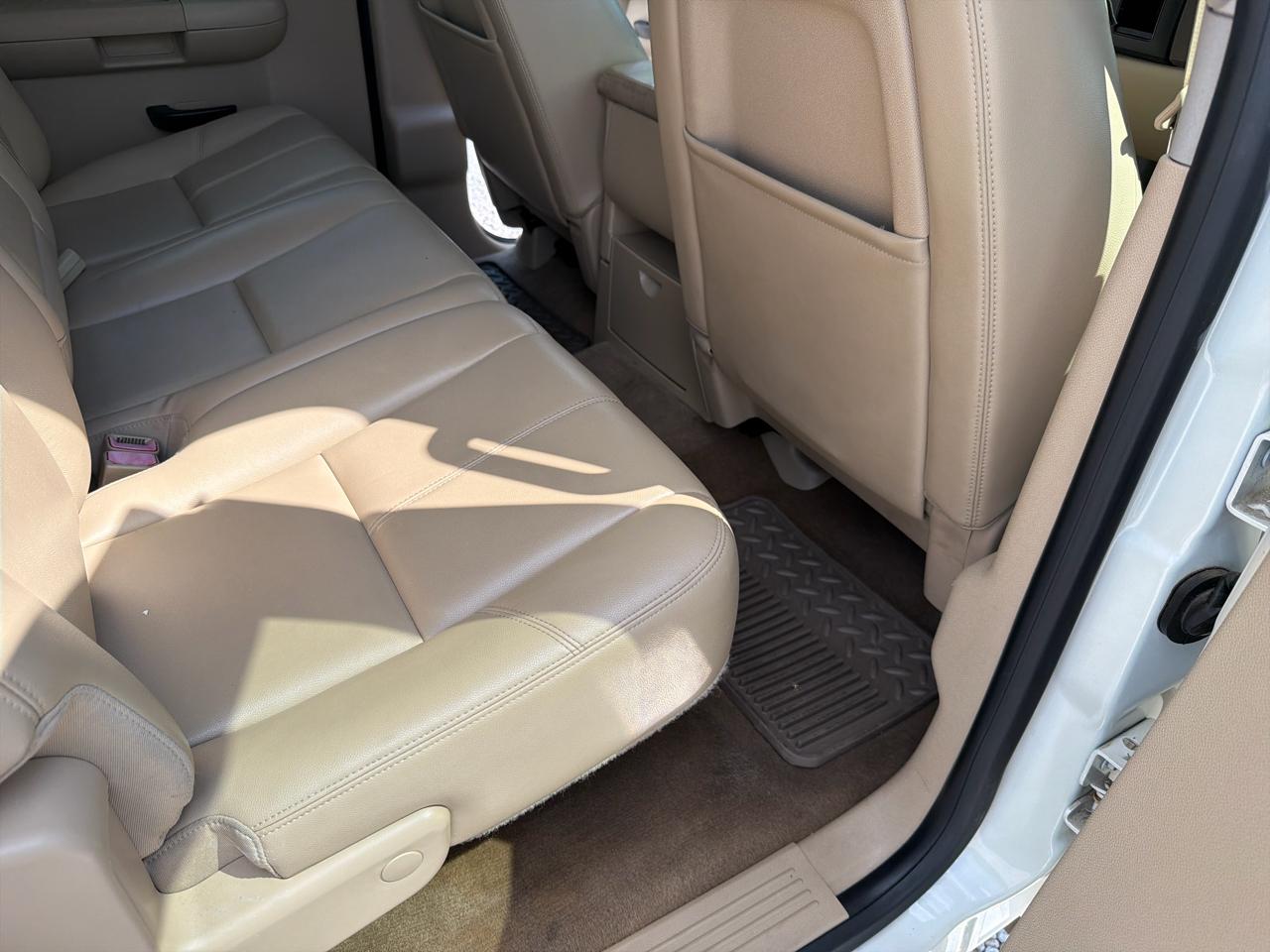 Chevrolet Silverado 1500 1LT Crew Cab 4WD 2013