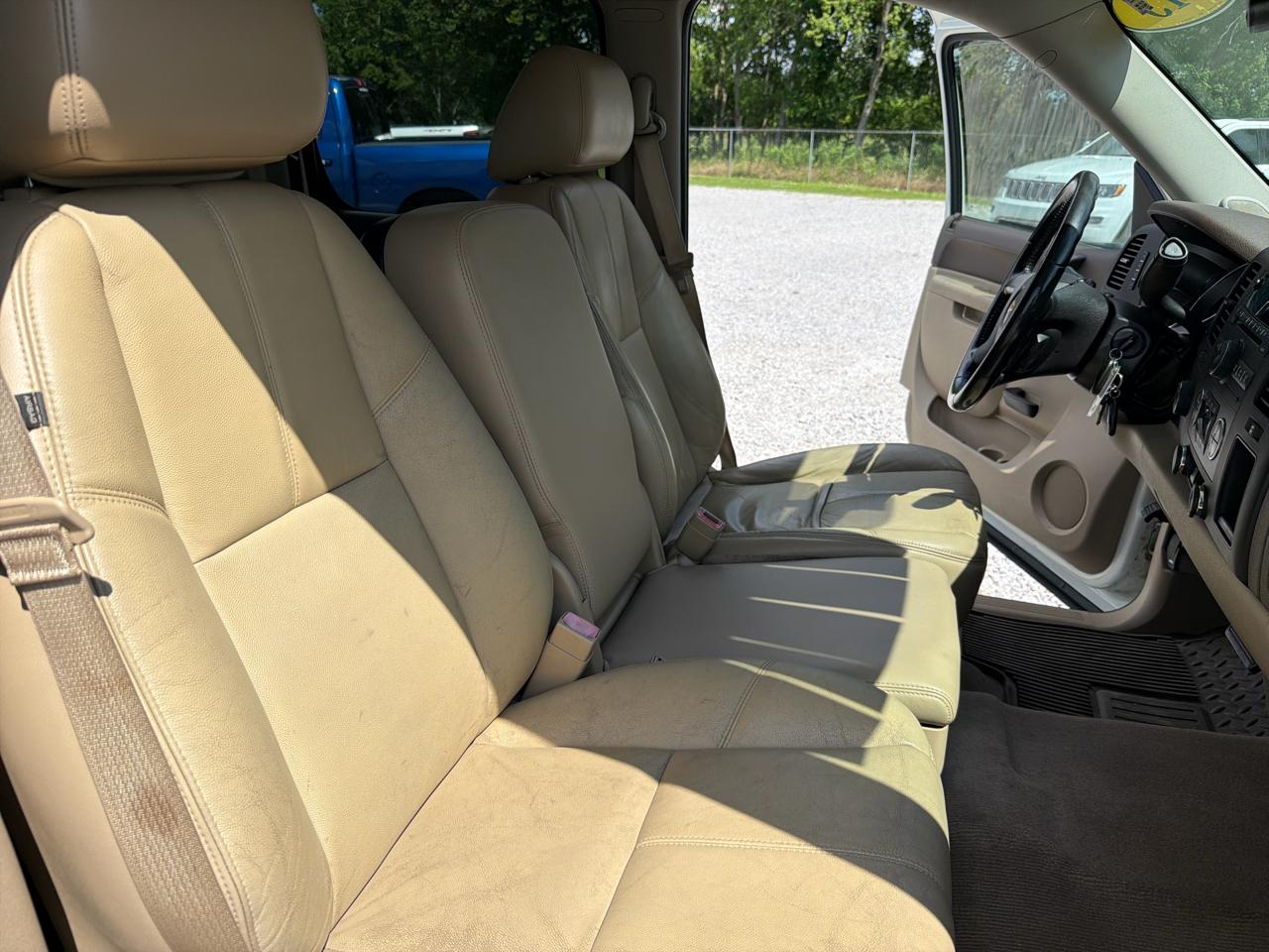 Chevrolet Silverado 1500 1LT Crew Cab 4WD 2013