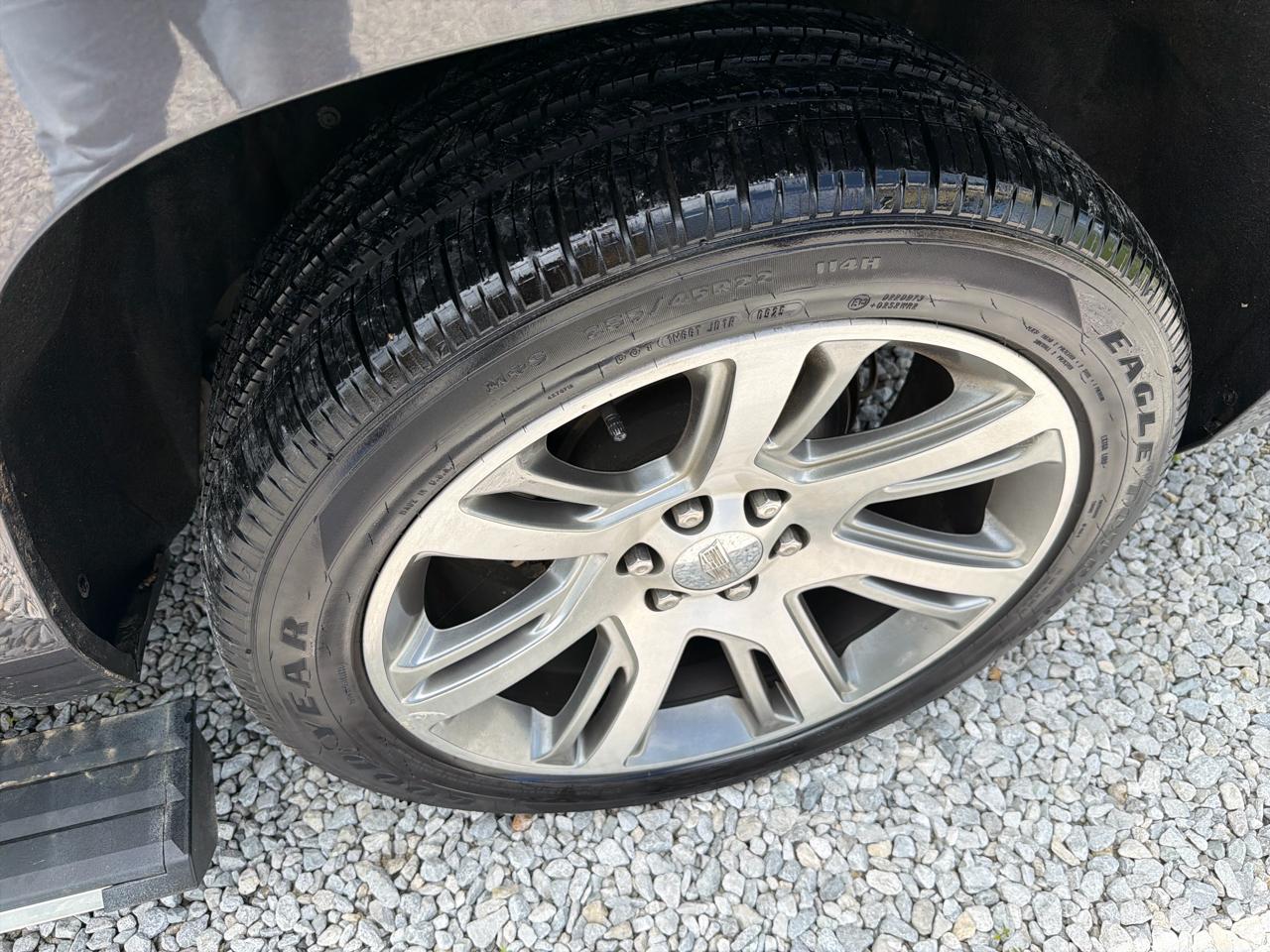Cadillac Escalade ESV 2WD Premium 2015