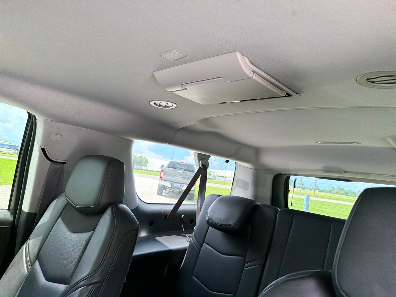 Cadillac Escalade ESV 2WD Premium 2015
