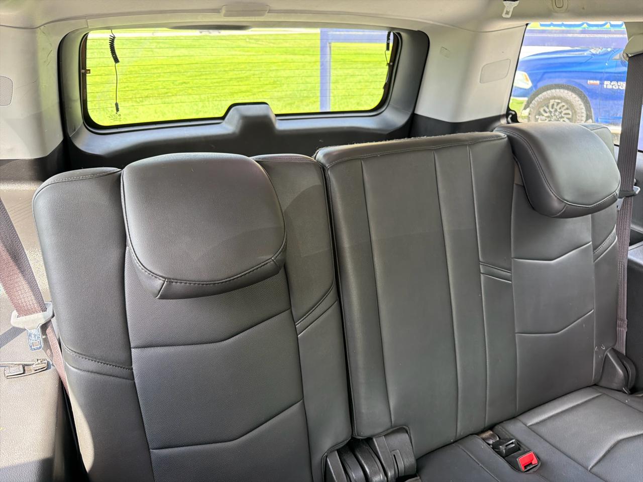 Cadillac Escalade ESV 2WD Premium 2015
