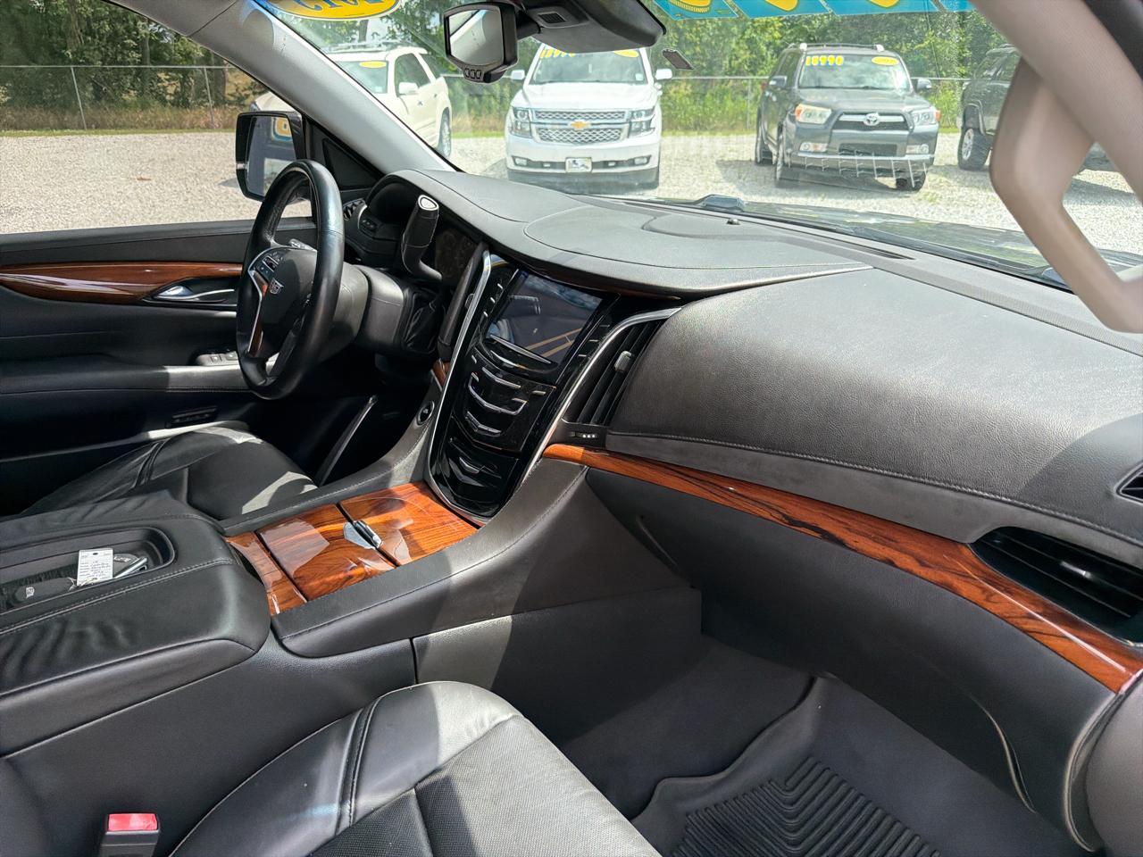 Cadillac Escalade ESV 2WD Premium 2015