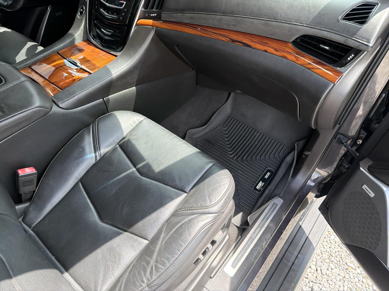 Cadillac Escalade ESV 2WD Premium 2015