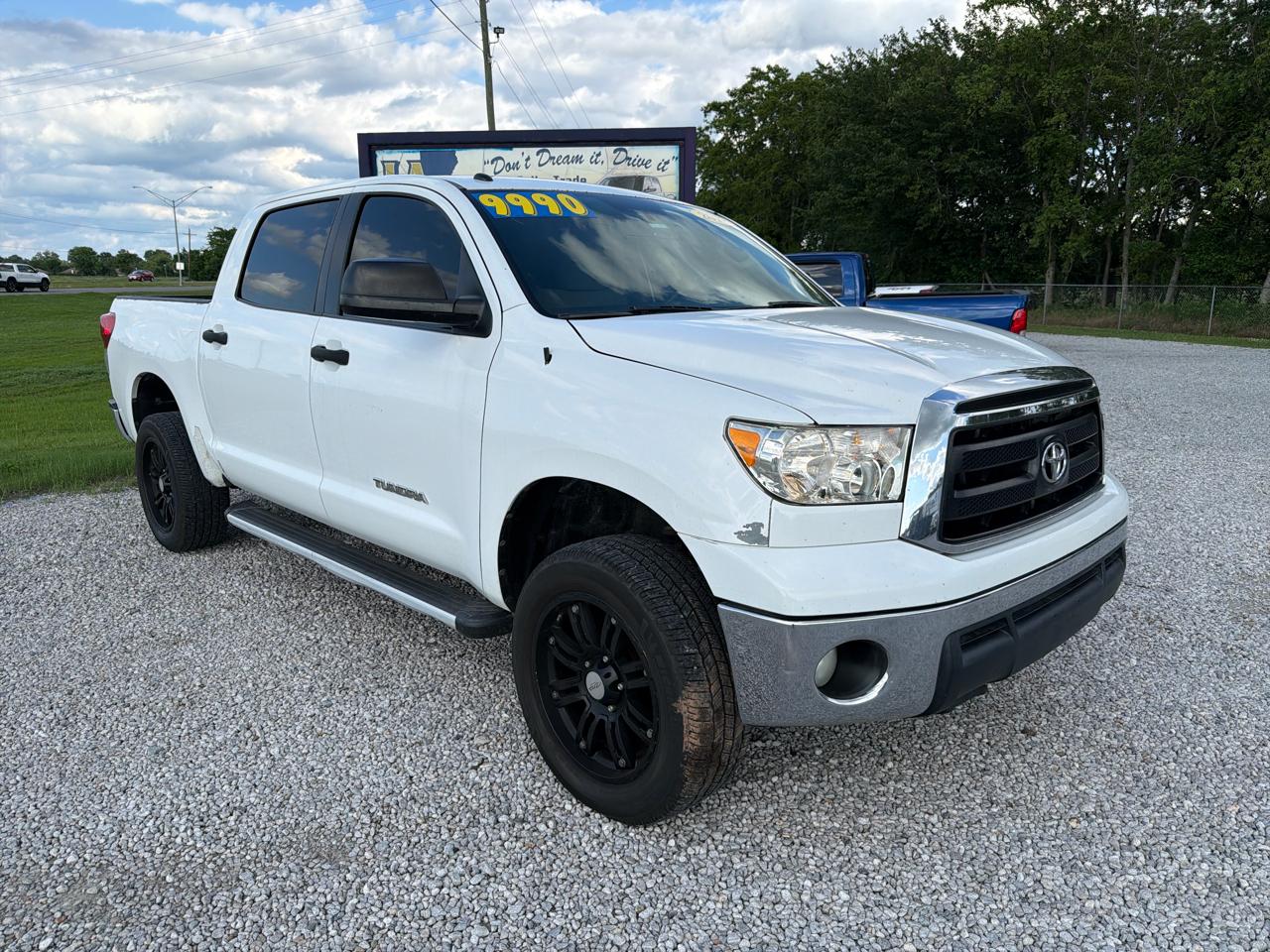 Toyota Tundra 4.6L V8 2WD 2012