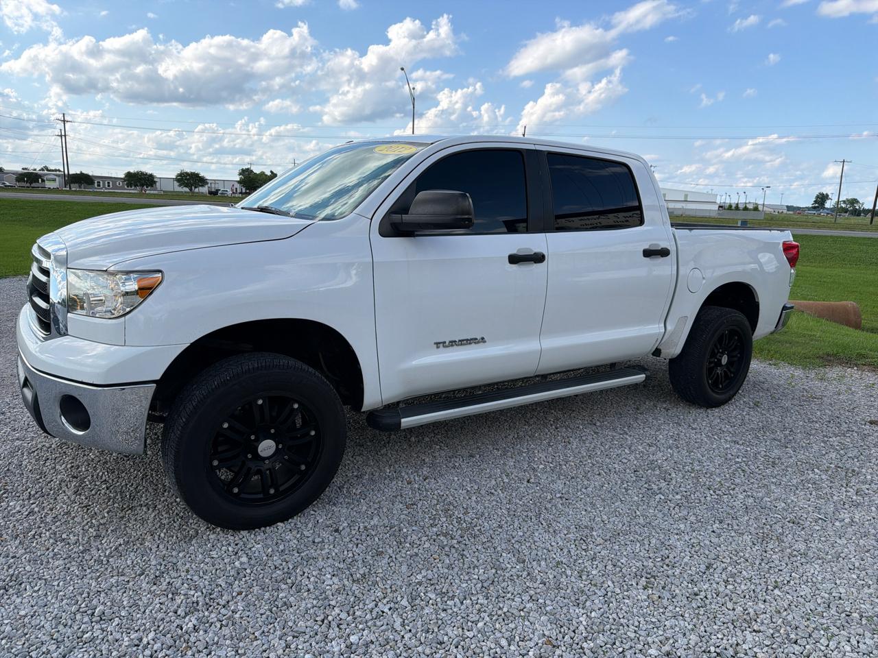 Toyota Tundra 4.6L V8 2WD 2012
