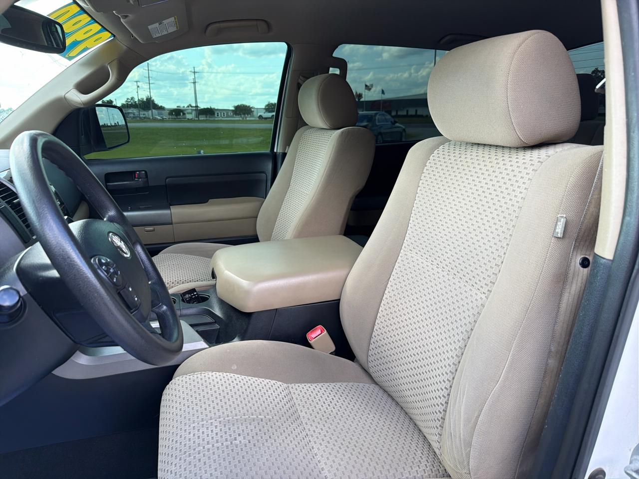 Toyota Tundra 4.6L V8 2WD 2012