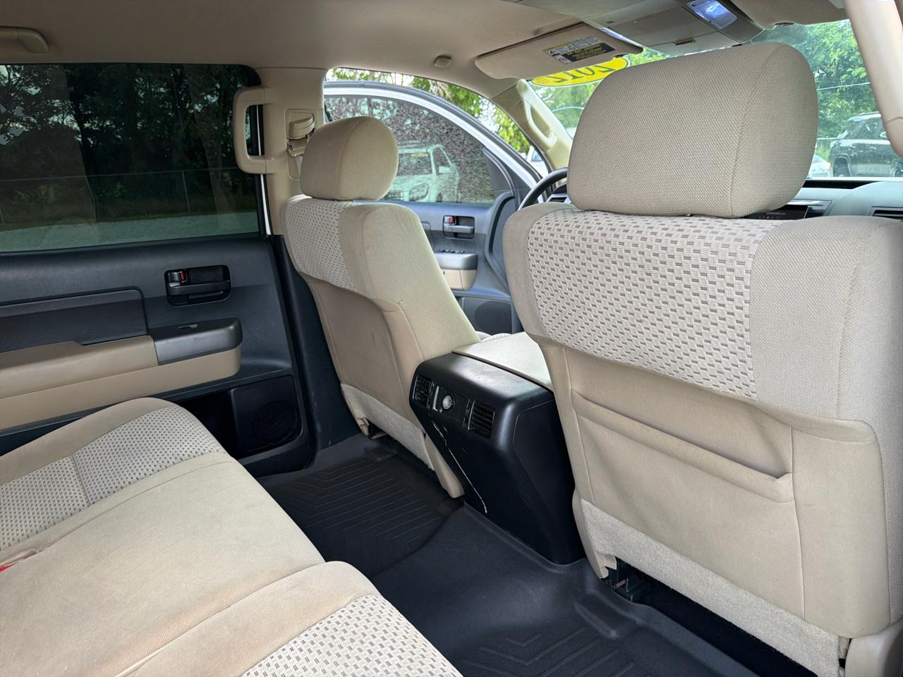 Toyota Tundra 4.6L V8 2WD 2012