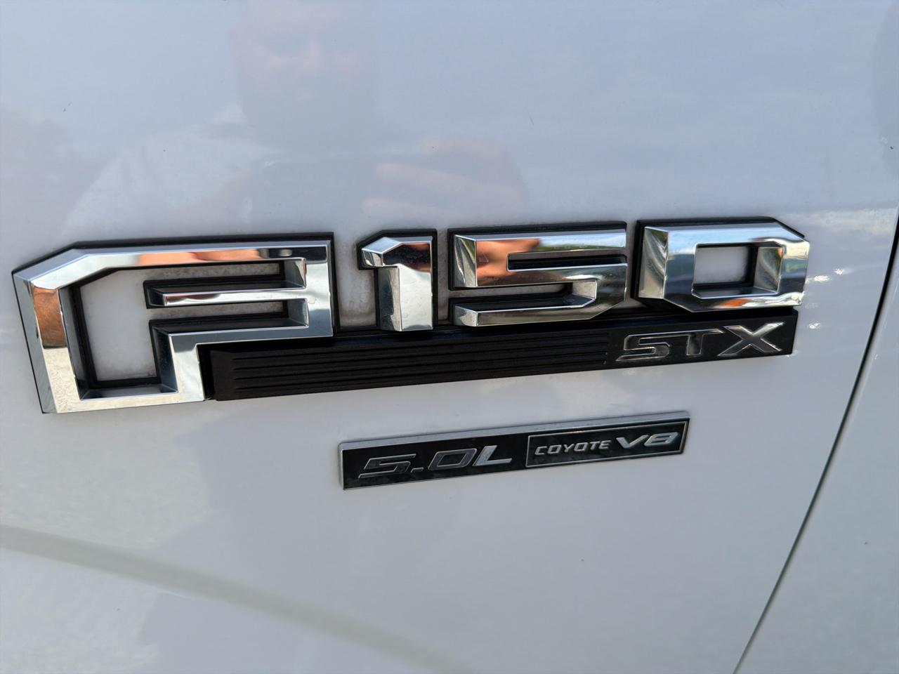 Ford F-150 2WD SuperCrew 145" STX 2018