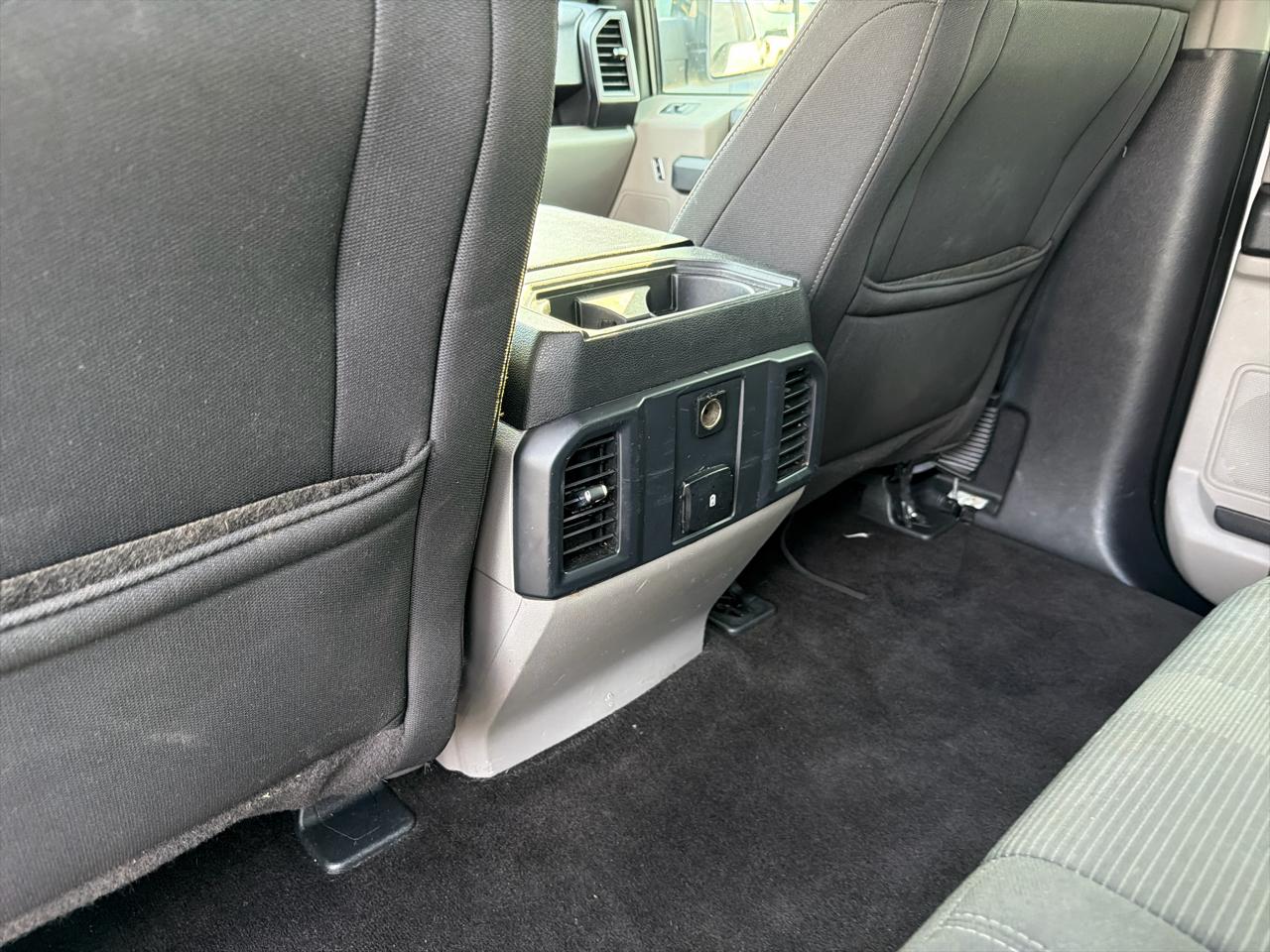 Ford F-150 2WD SuperCrew 145" STX 2018