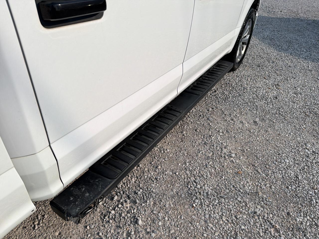 Ford F-150 2WD SuperCrew 145" STX 2018