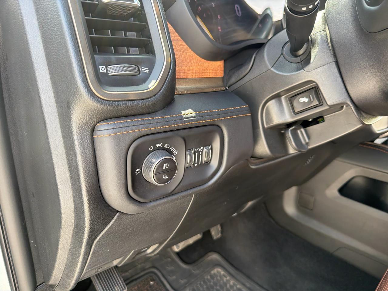 RAM 2500 Longhorn Mega Cab 4WD 2024