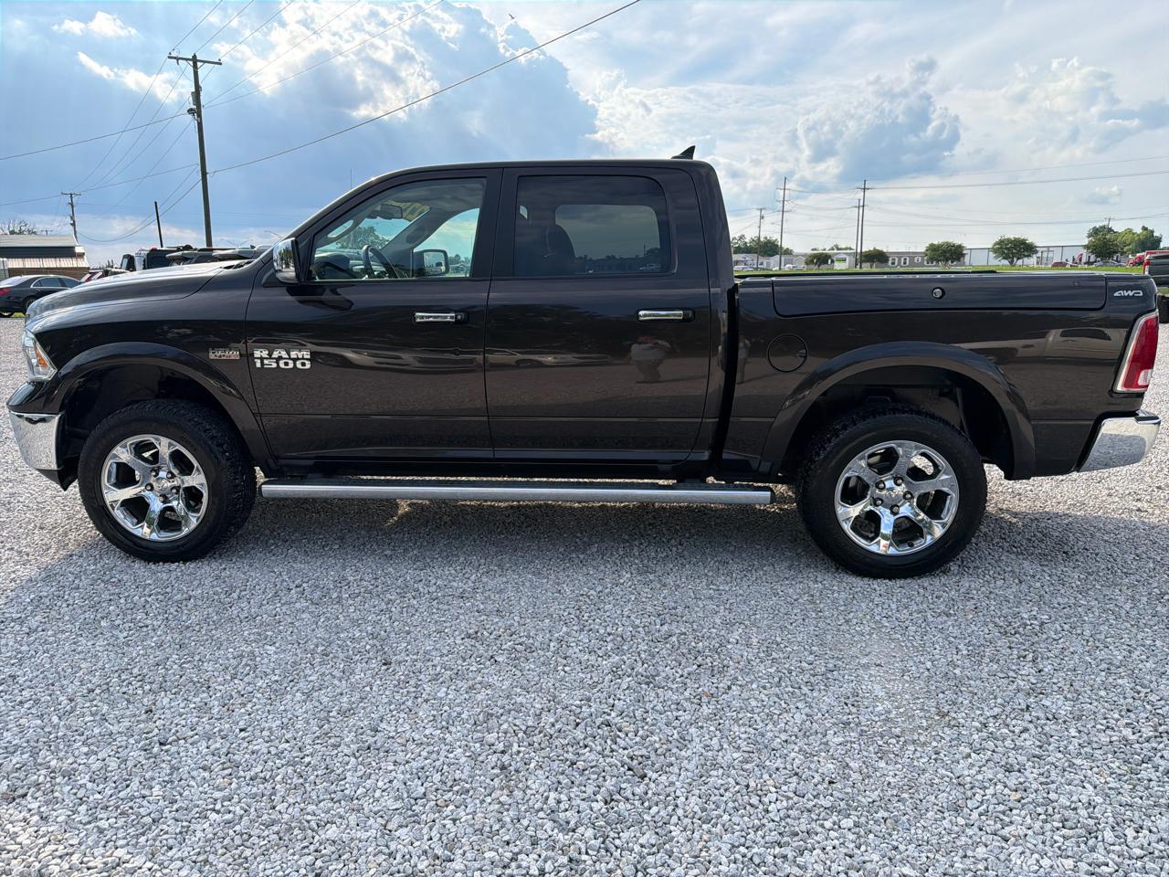 RAM 1500 Laramie Crew Cab SWB 4WD 2017