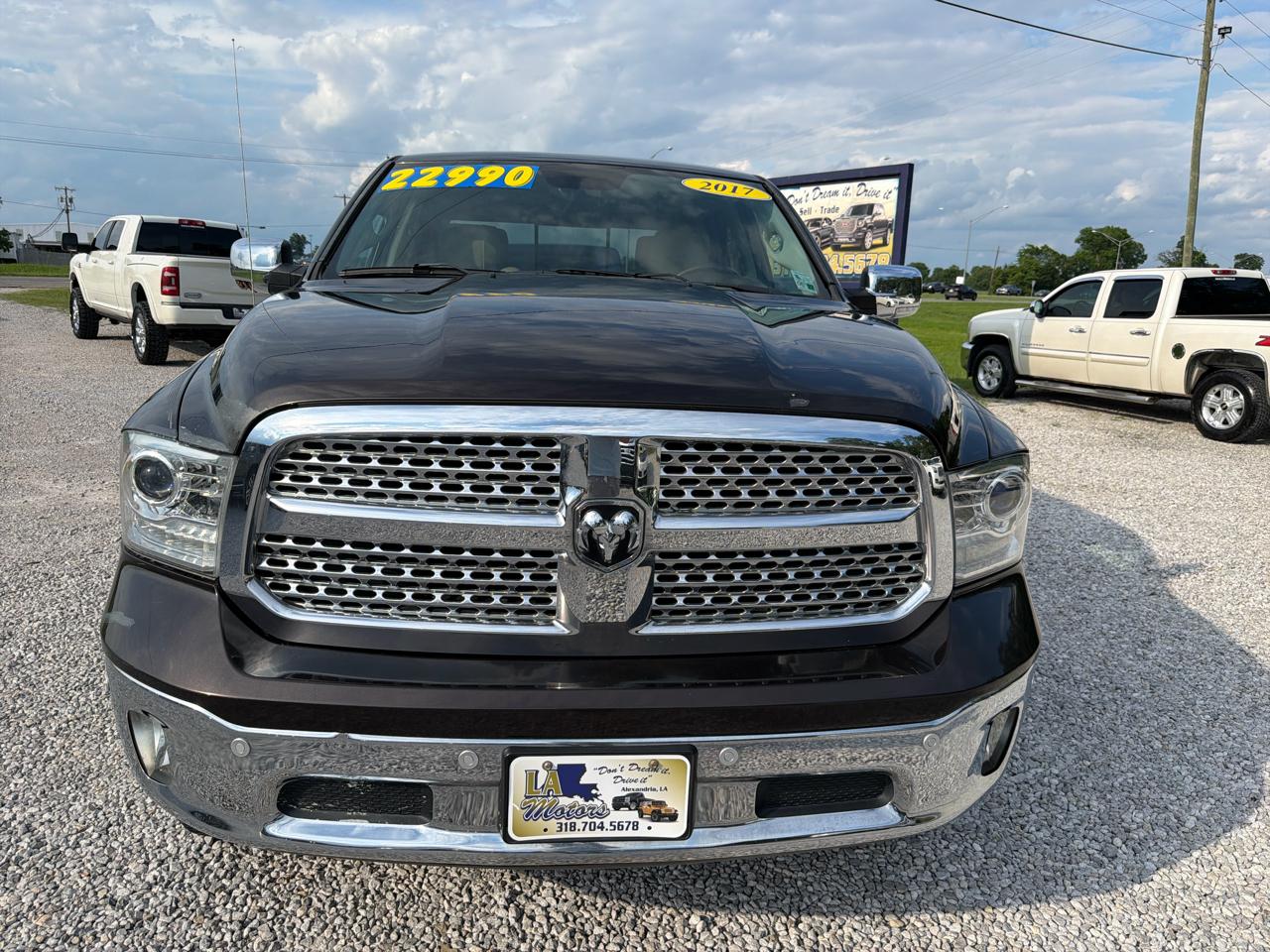 RAM 1500 Laramie Crew Cab SWB 4WD 2017