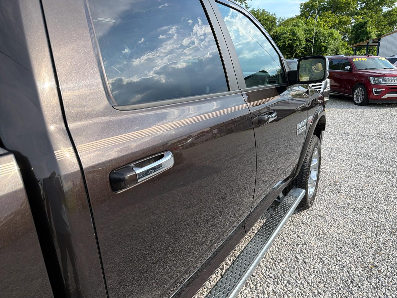 RAM 1500 Laramie Crew Cab SWB 4WD 2017