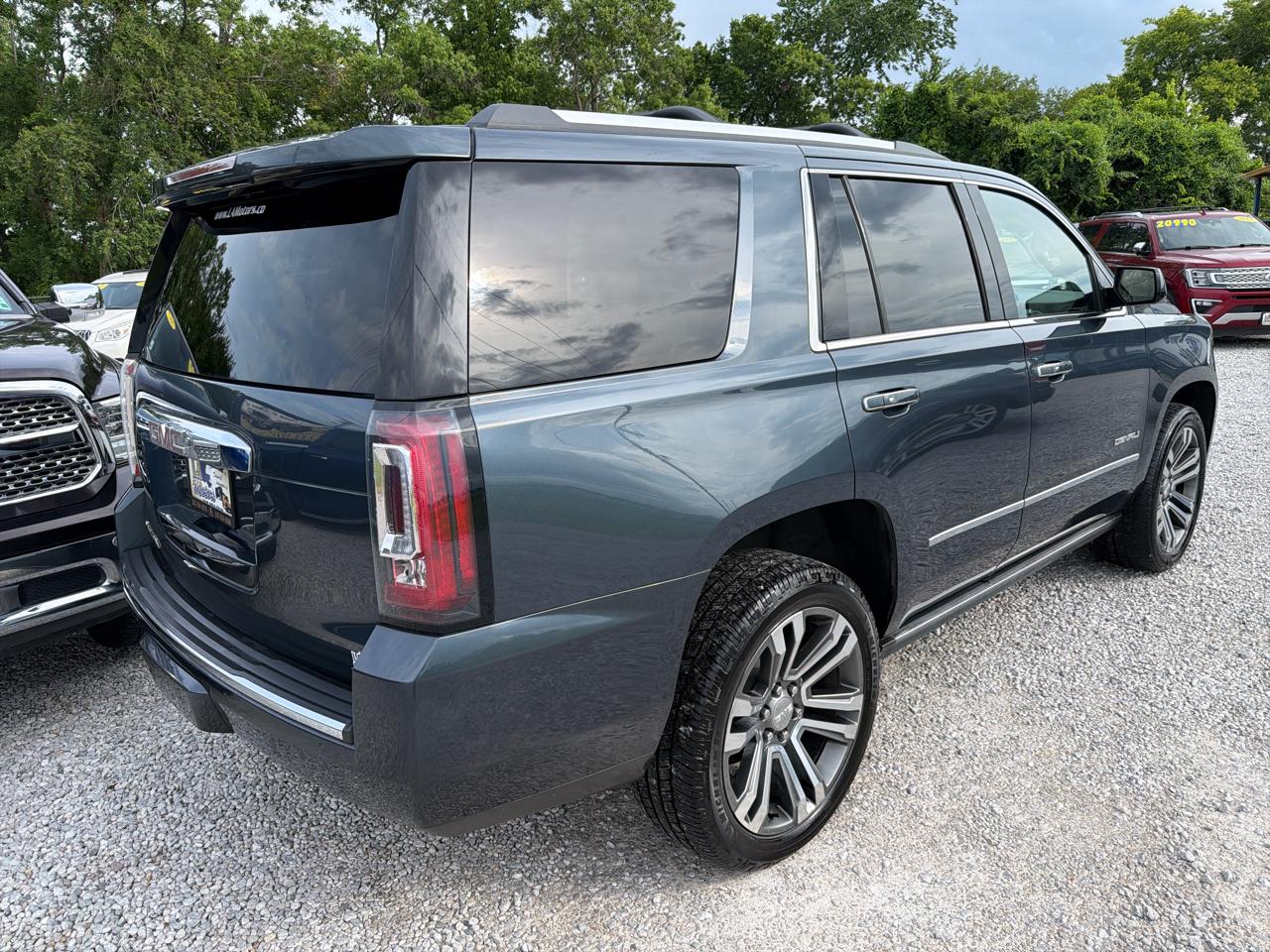 GMC Yukon Denali 2WD 2019