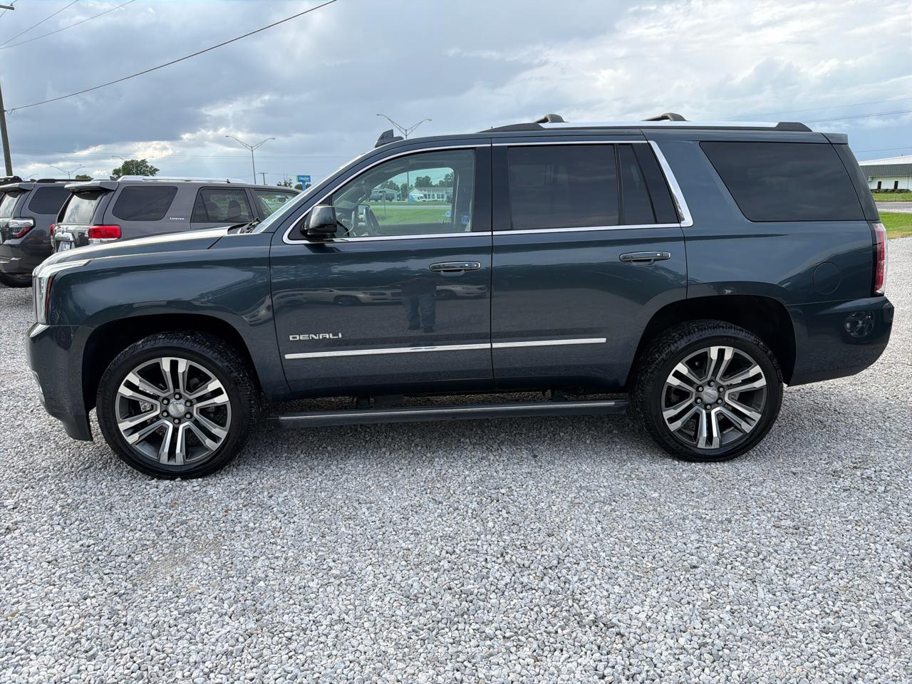 GMC Yukon Denali 2WD 2019