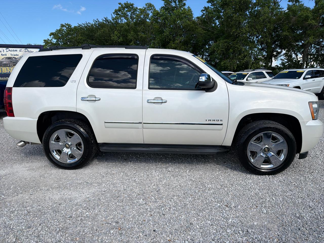 Chevrolet Tahoe LTZ 2WD 2012