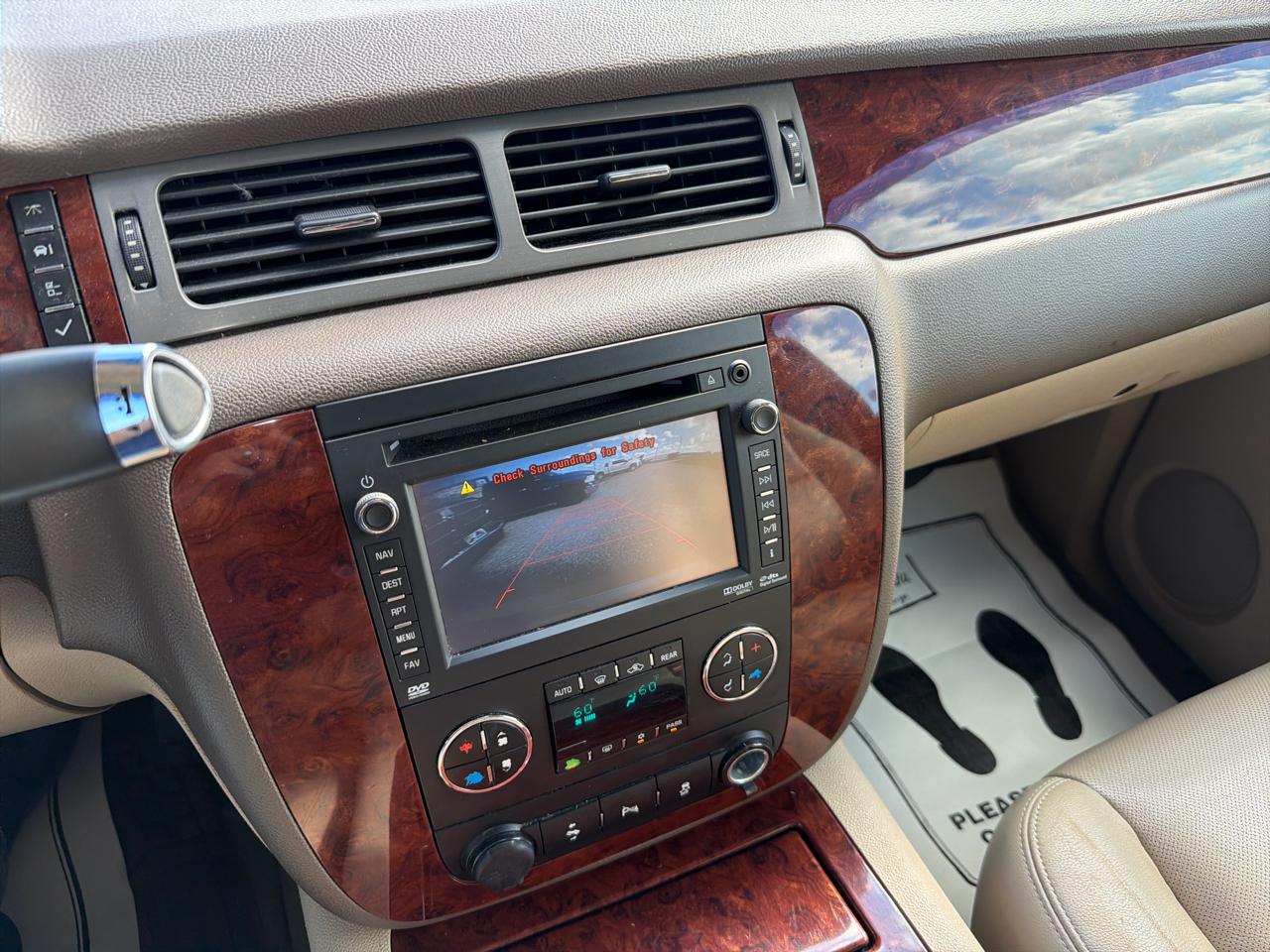 Chevrolet Tahoe LTZ 2WD 2012