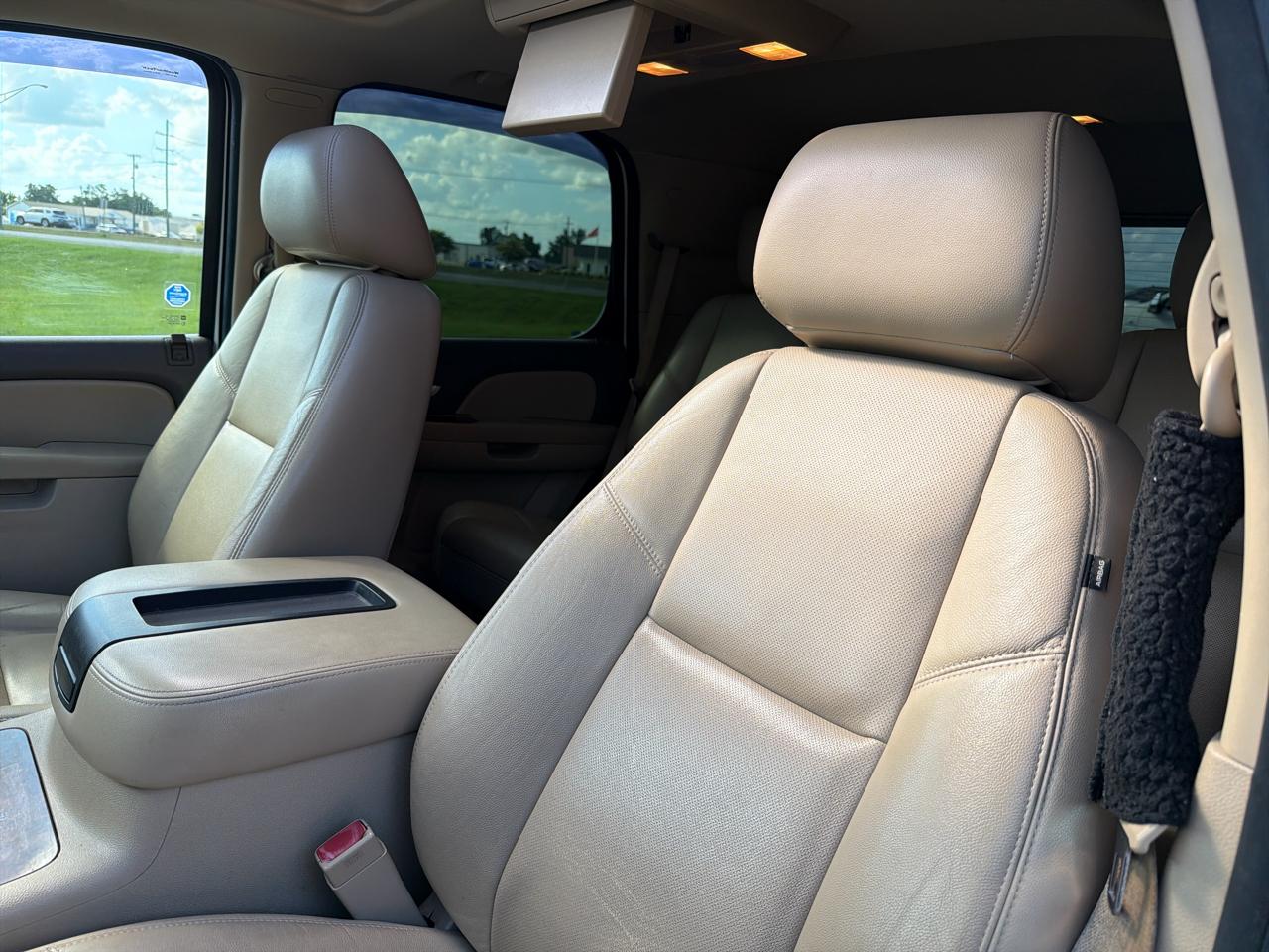 Chevrolet Tahoe LTZ 2WD 2012