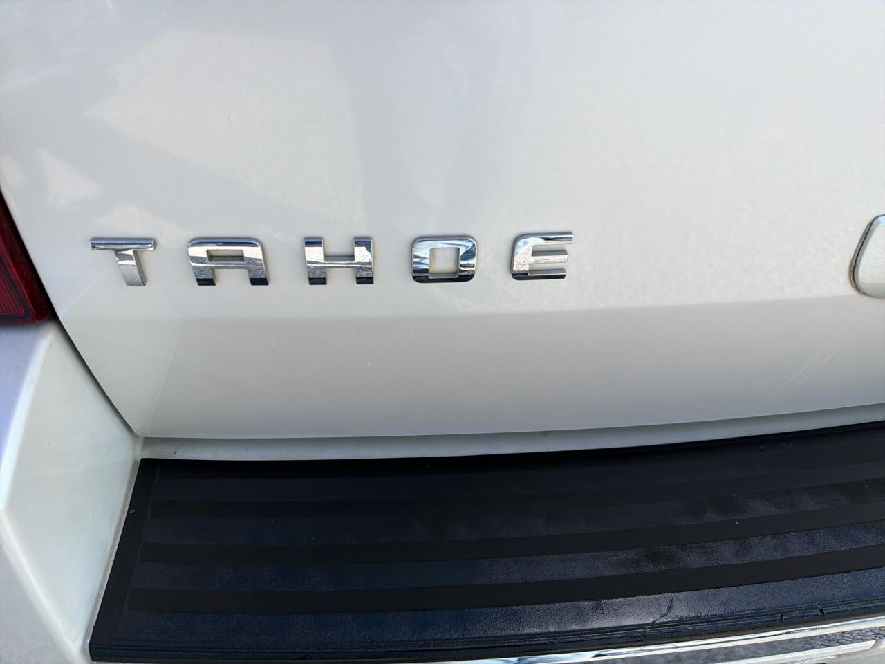 Chevrolet Tahoe LTZ 2WD 2012