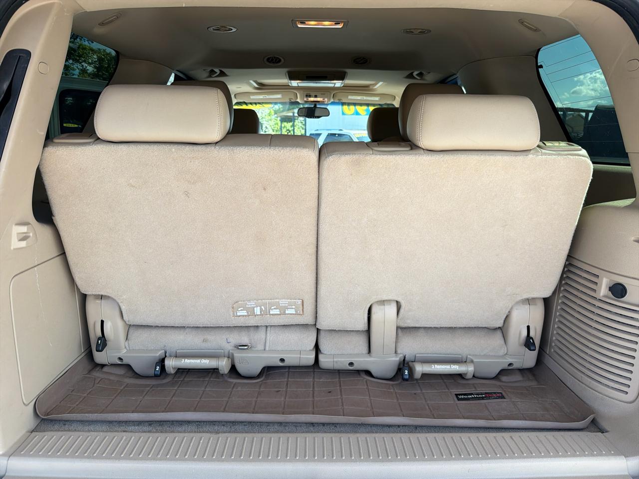 Chevrolet Tahoe LTZ 2WD 2012