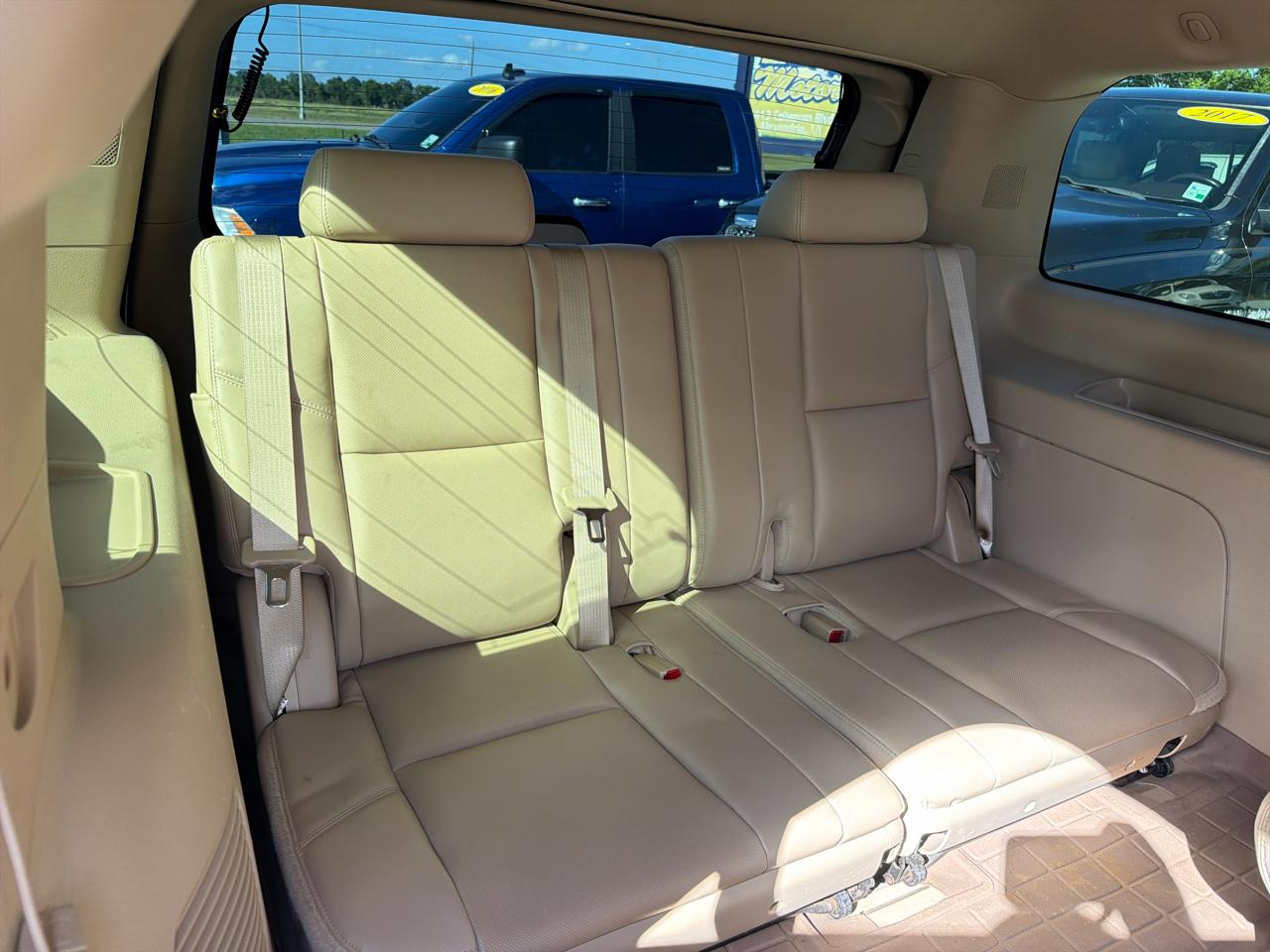 Chevrolet Tahoe LTZ 2WD 2012