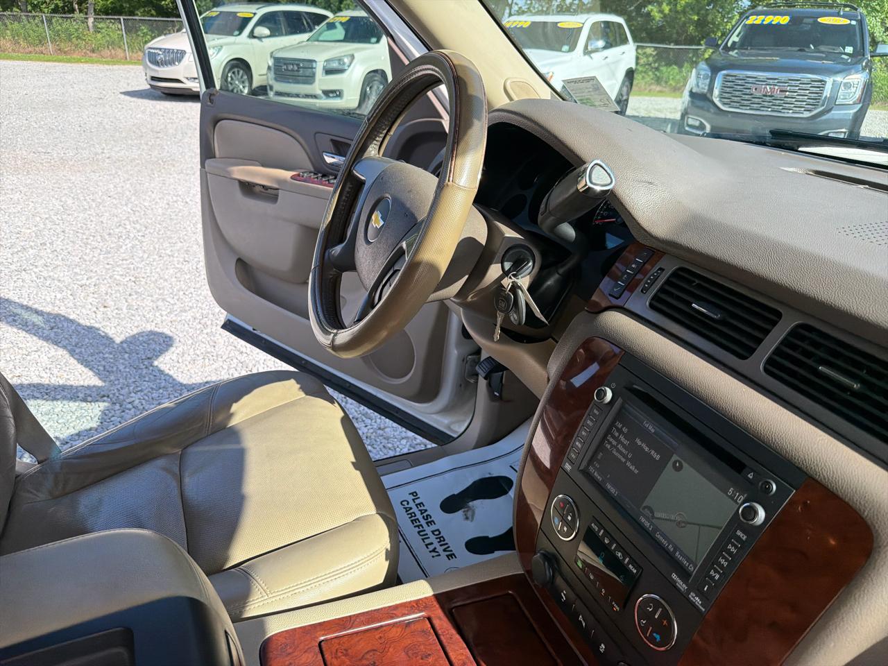 Chevrolet Tahoe LTZ 2WD 2012