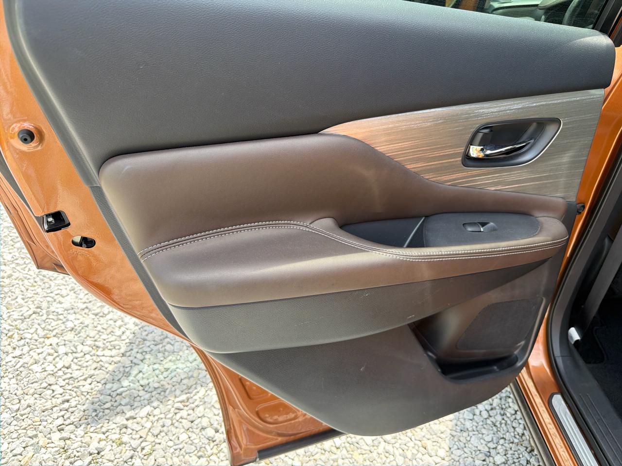 Nissan Murano Platinum FWD 2015