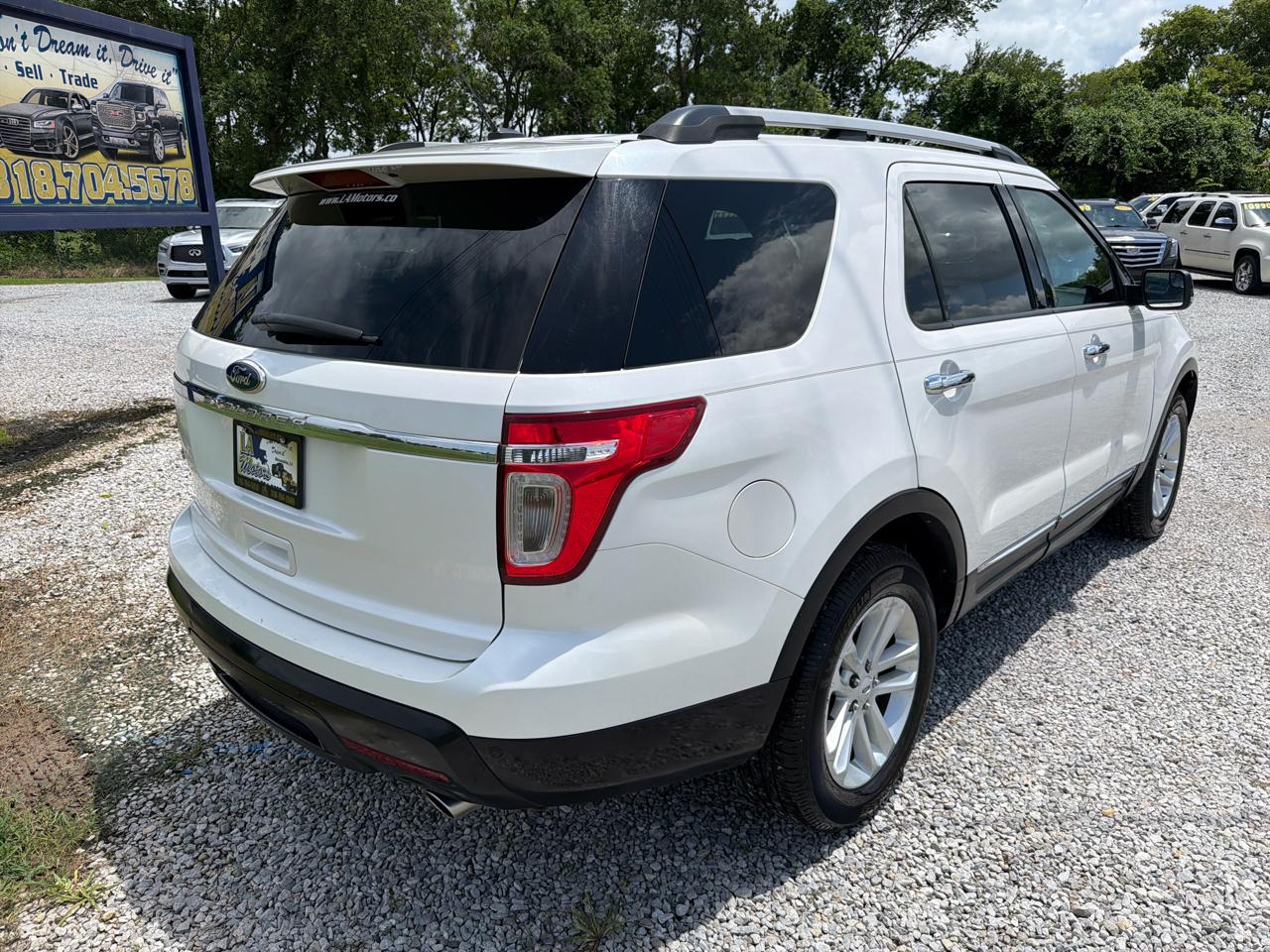 Ford Explorer 2WD 4dr V6 XLT 2012
