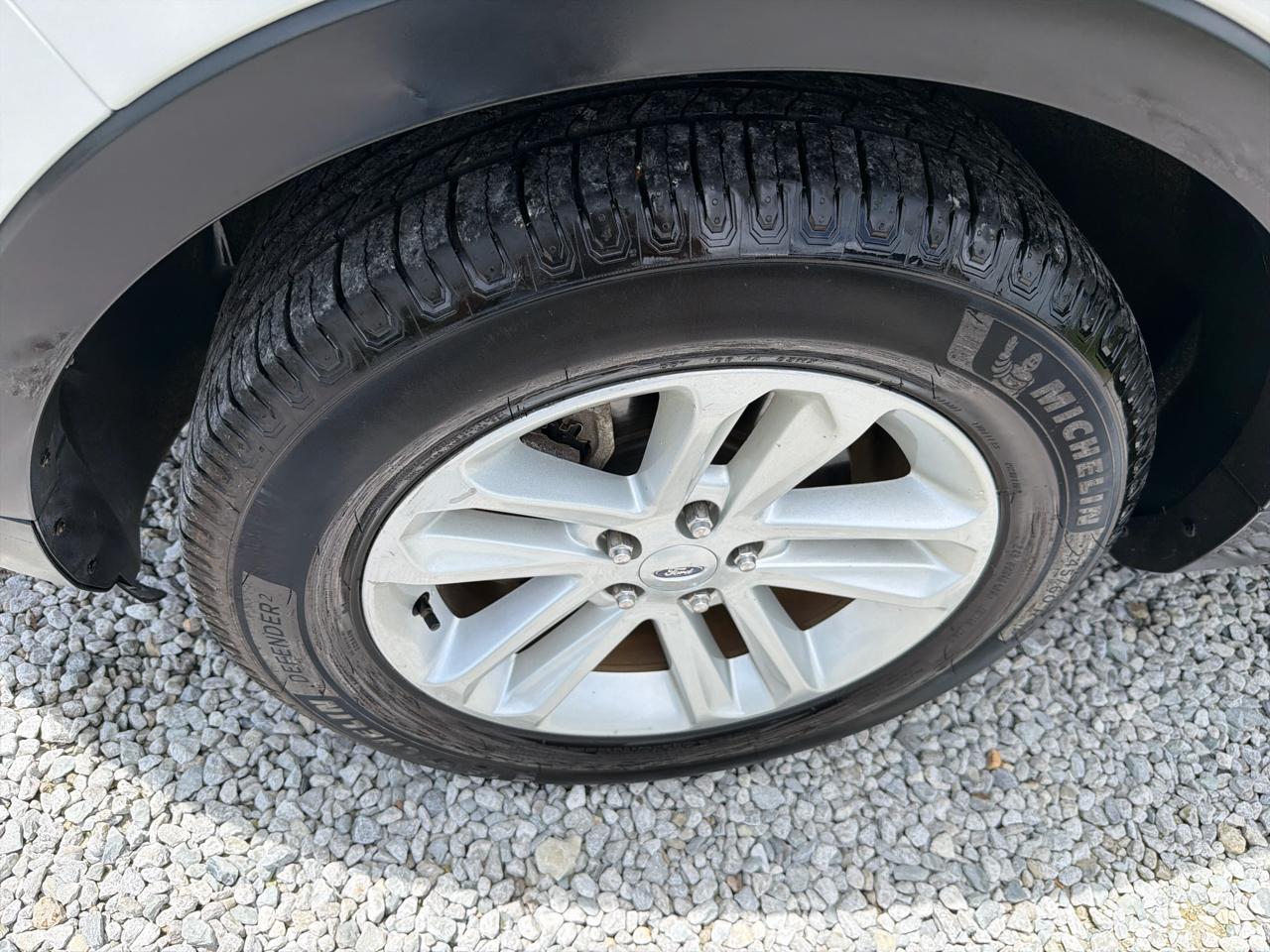 Ford Explorer 2WD 4dr V6 XLT 2012