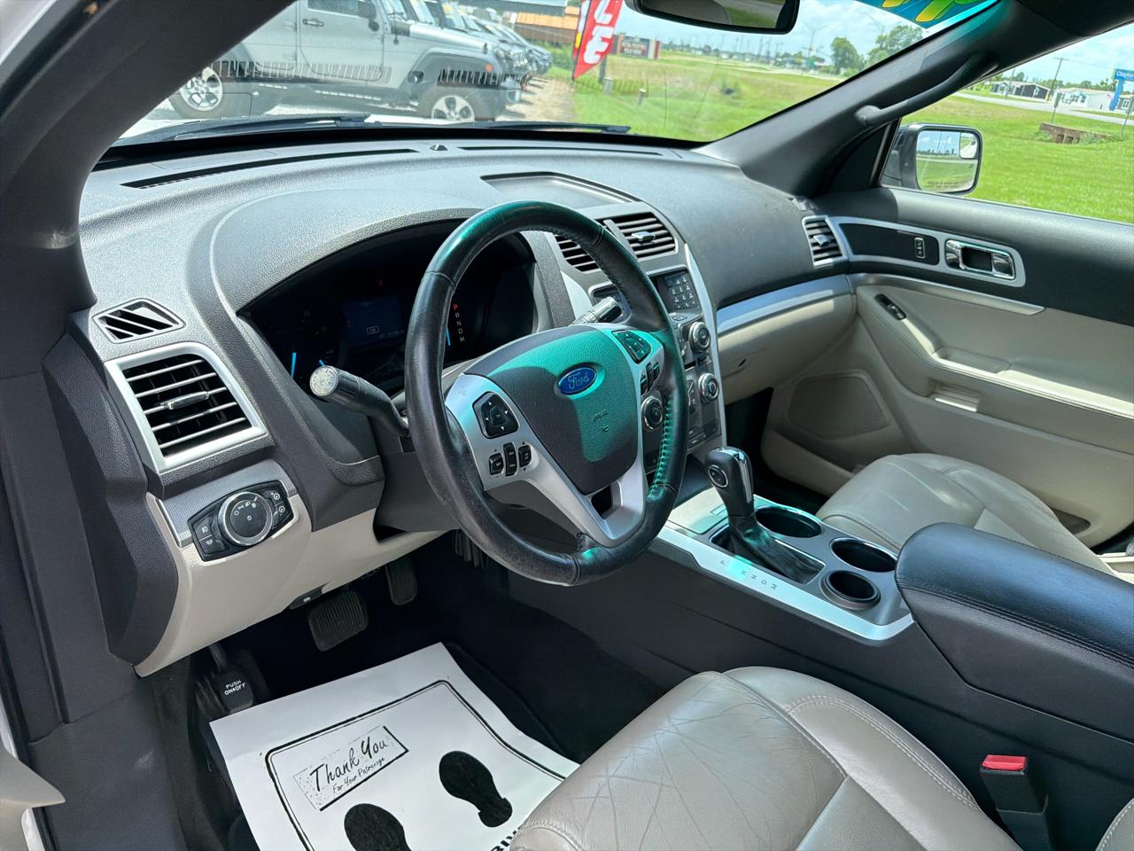 Ford Explorer 2WD 4dr V6 XLT 2012