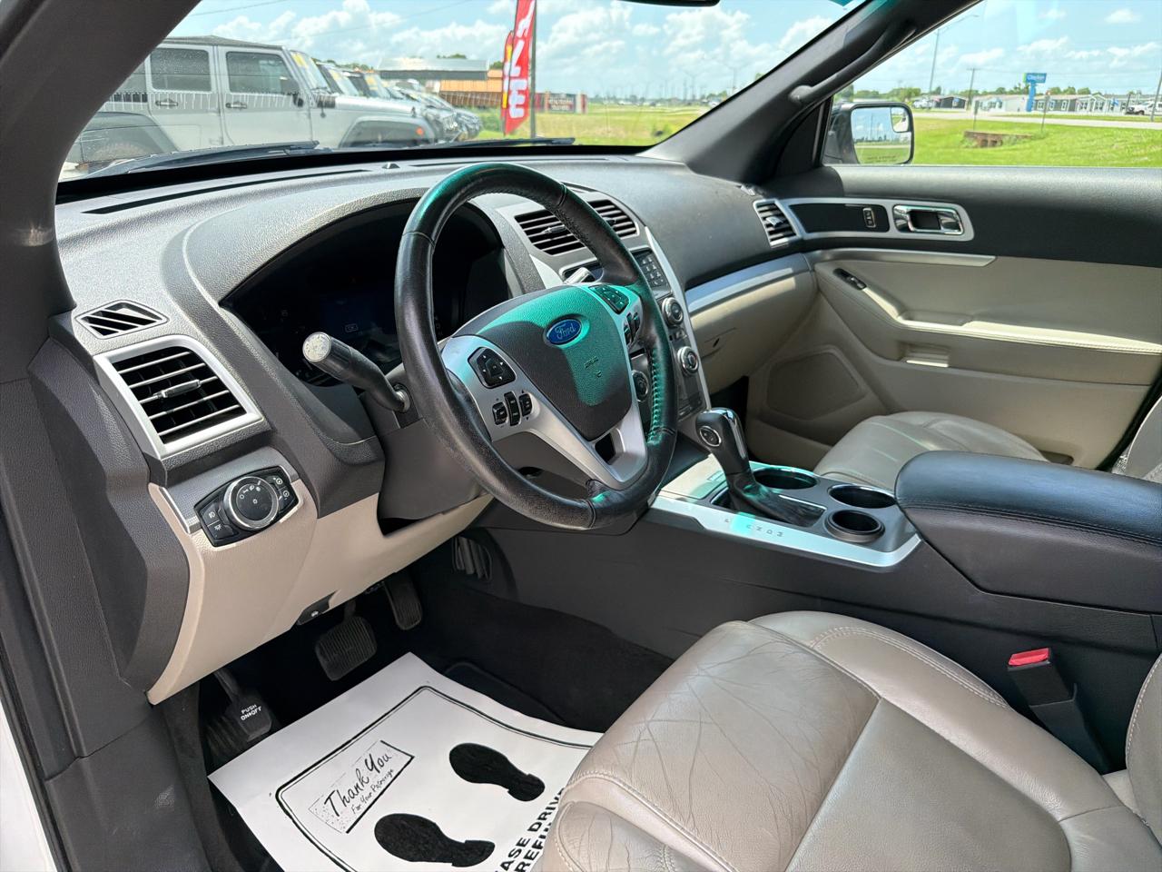 Ford Explorer 2WD 4dr V6 XLT 2012