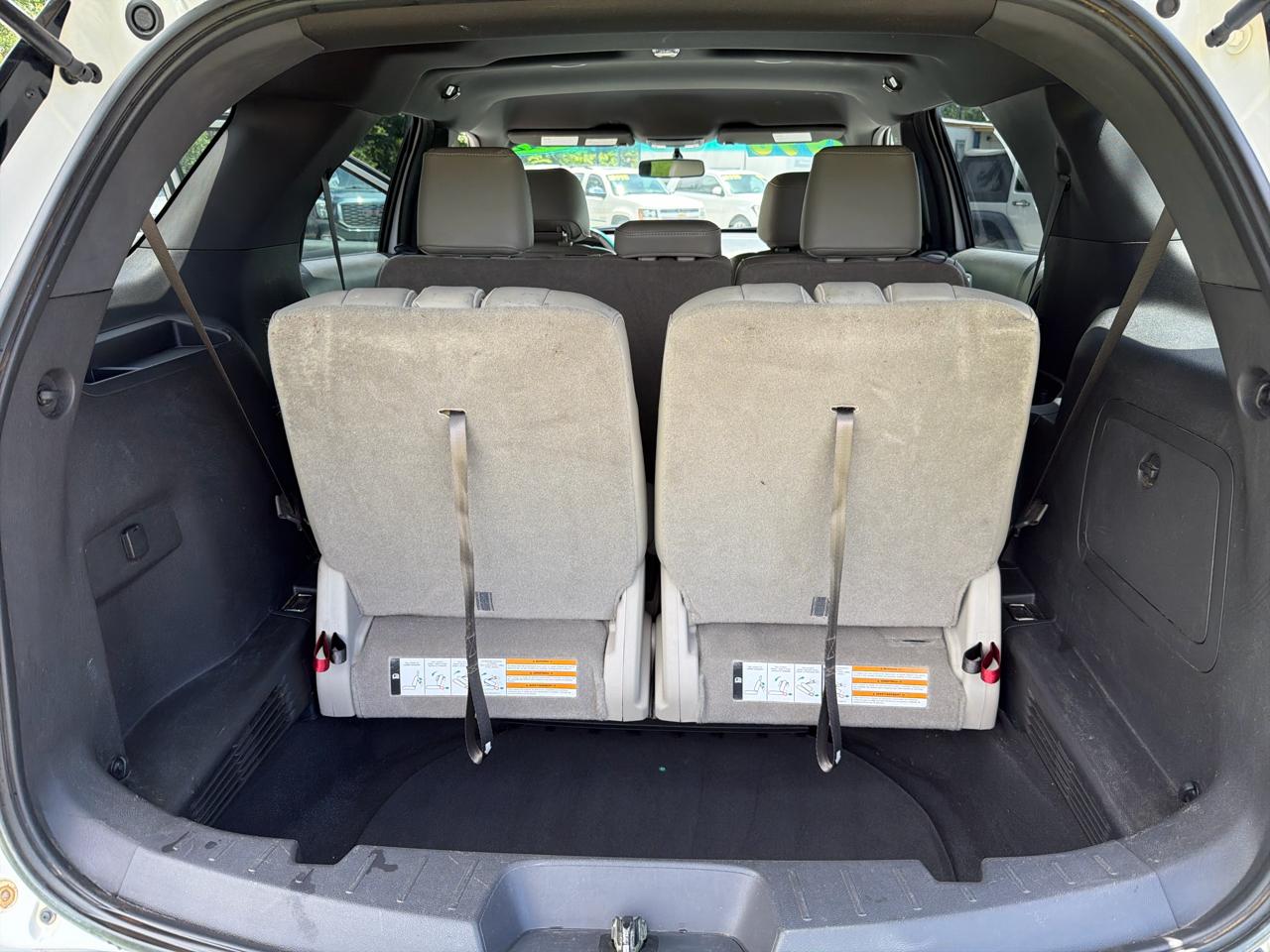 Ford Explorer 2WD 4dr V6 XLT 2012