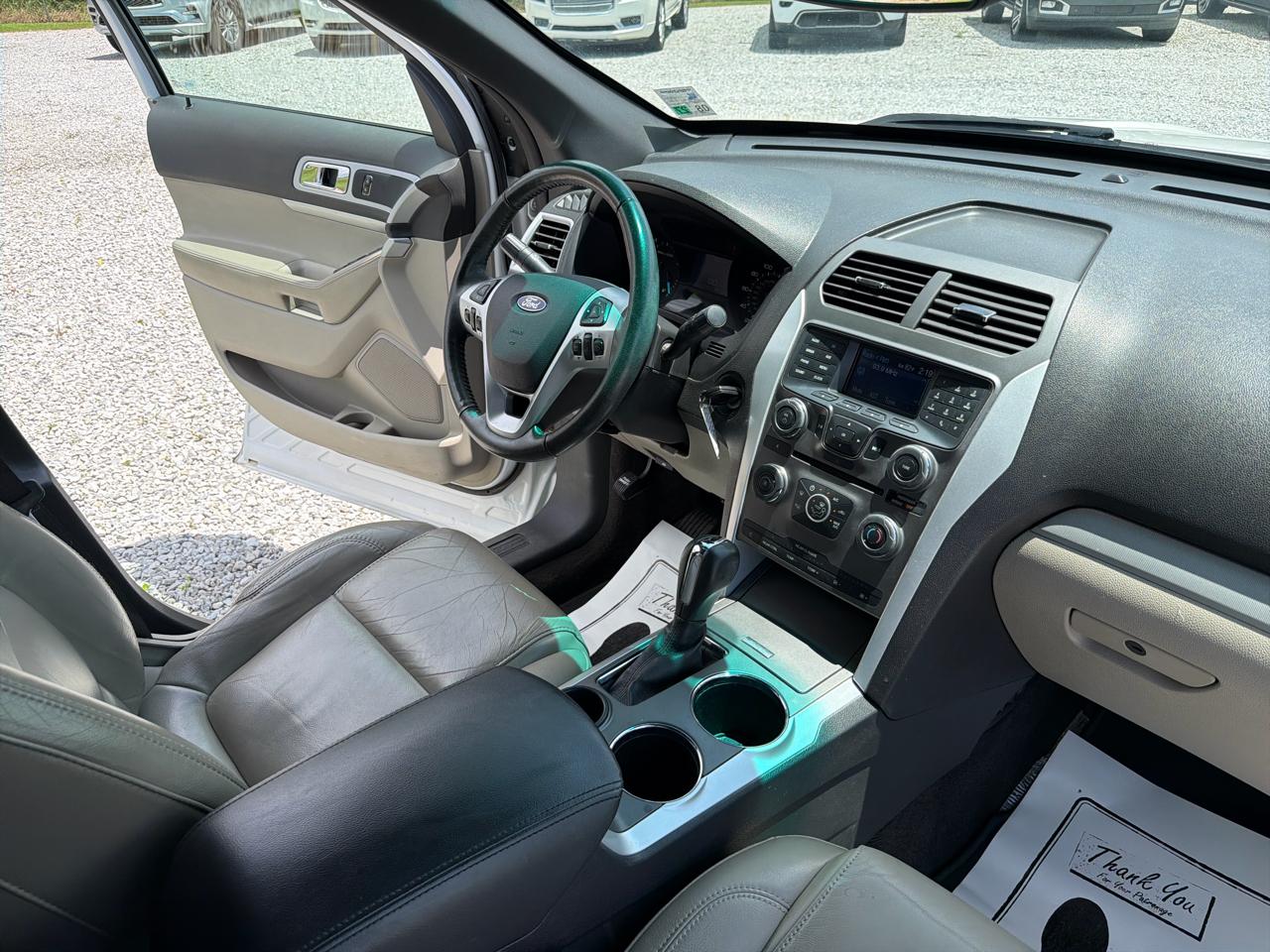 Ford Explorer 2WD 4dr V6 XLT 2012