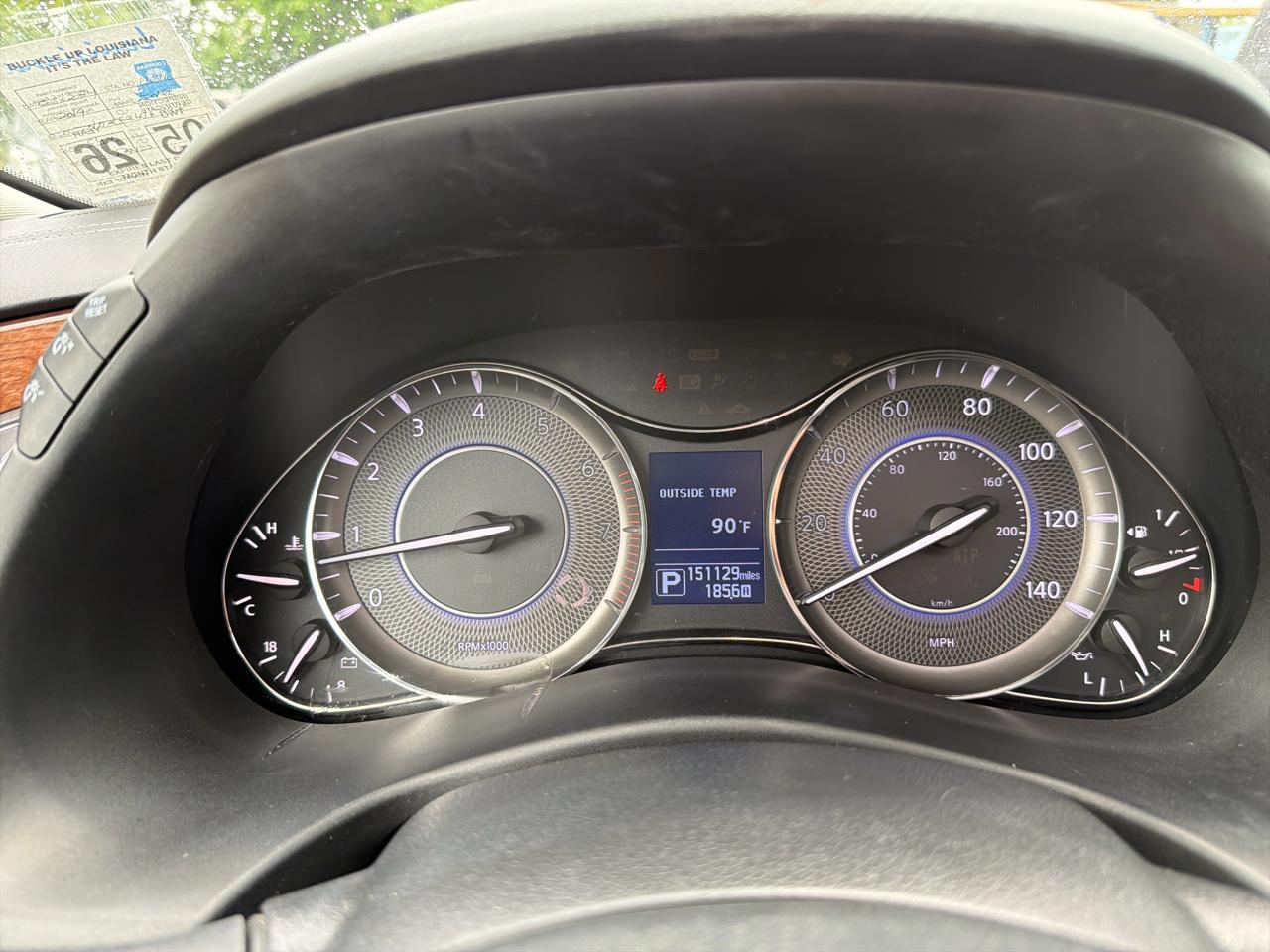 Infiniti QX80 LUXE 2019