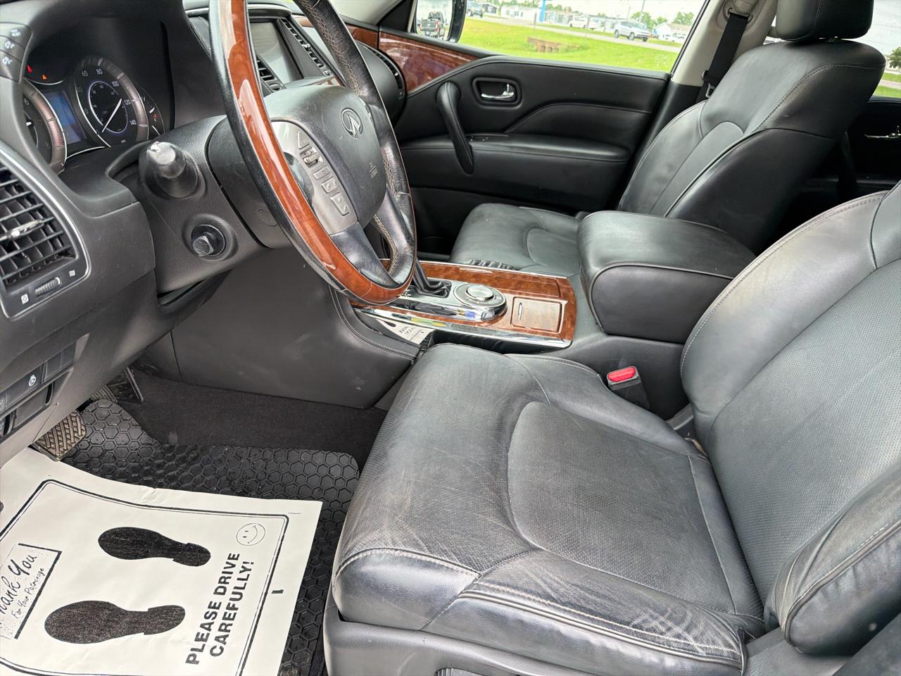 Infiniti QX80 LUXE 2019