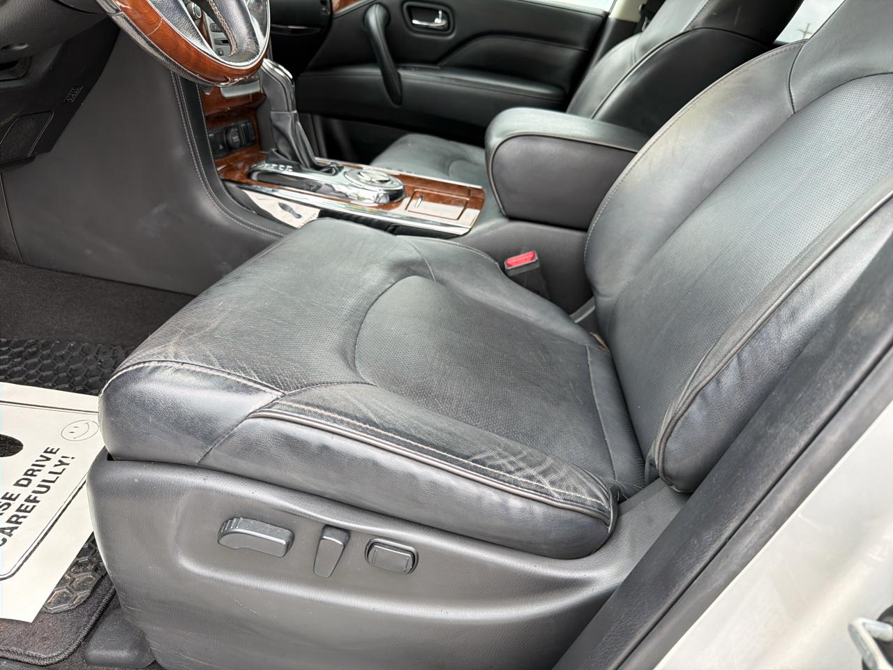 Infiniti QX80 LUXE 2019