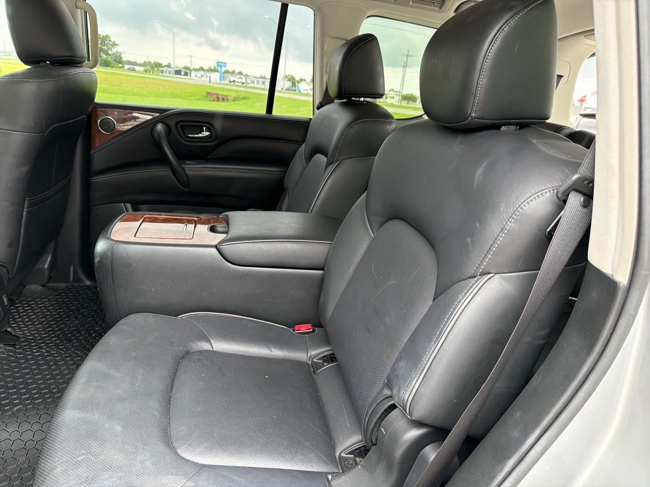 Infiniti QX80 LUXE 2019