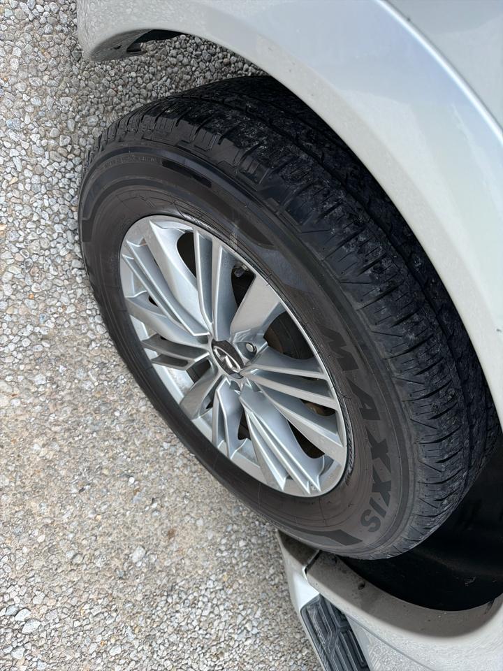 Infiniti QX80 LUXE 2019
