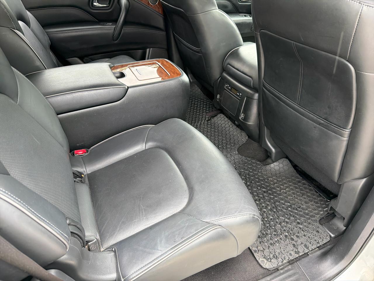 Infiniti QX80 LUXE 2019