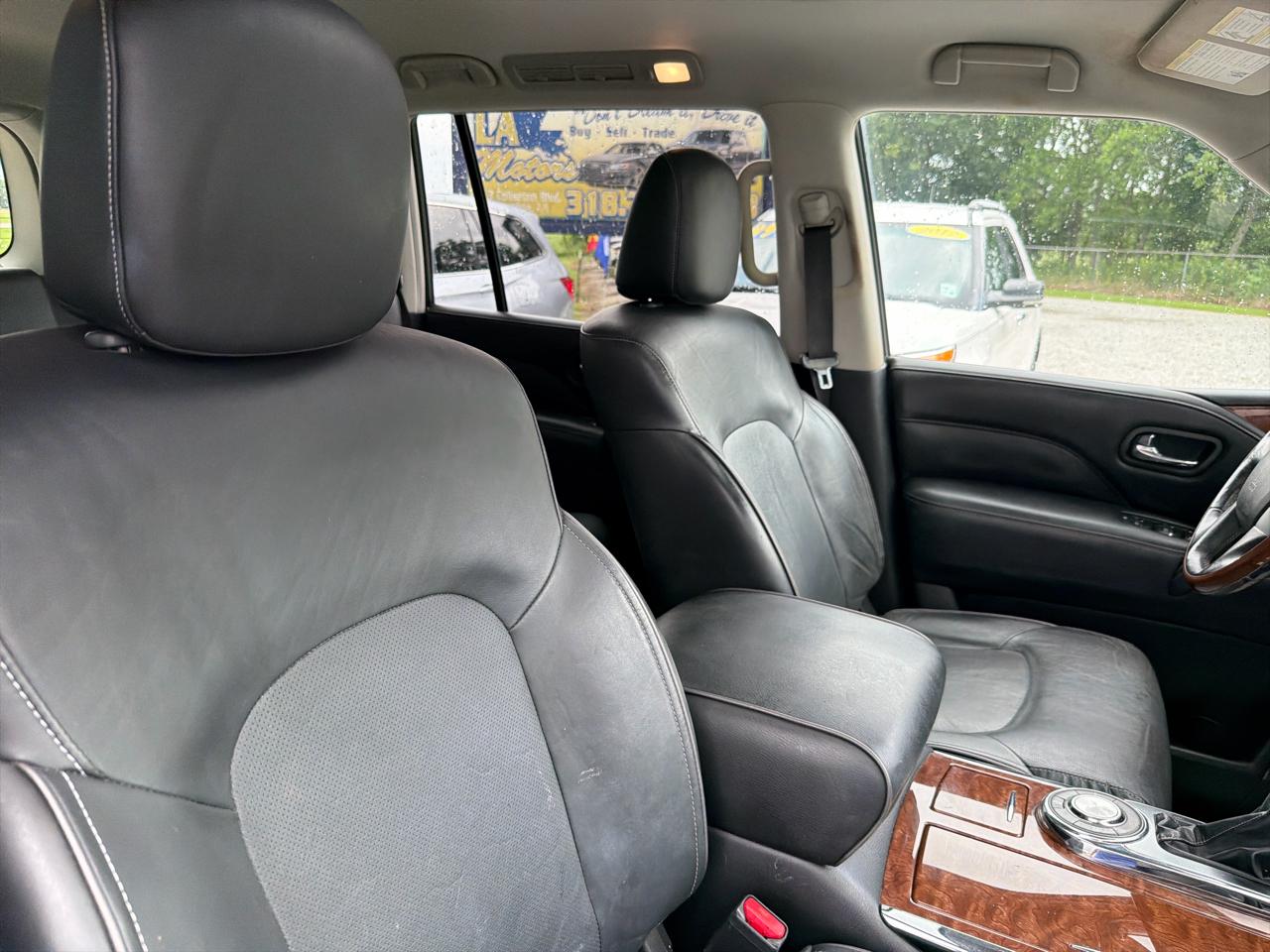 Infiniti QX80 LUXE 2019