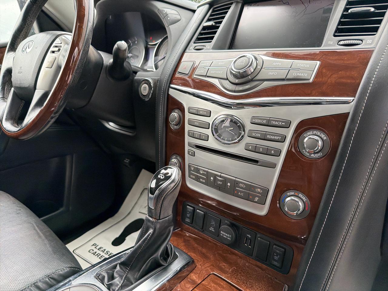 Infiniti QX80 LUXE 2019