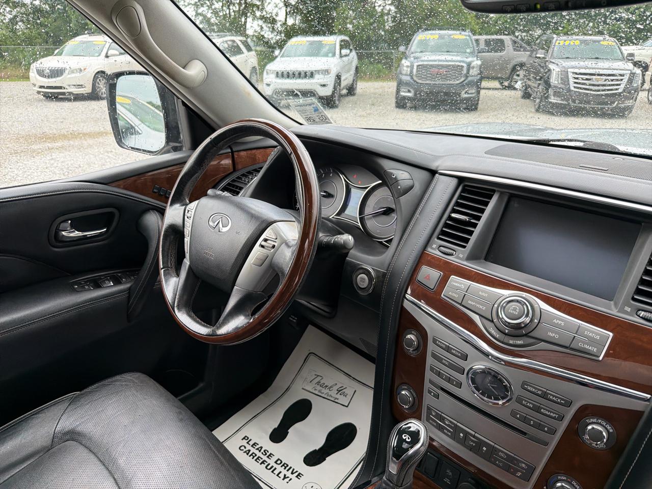 Infiniti QX80 LUXE 2019
