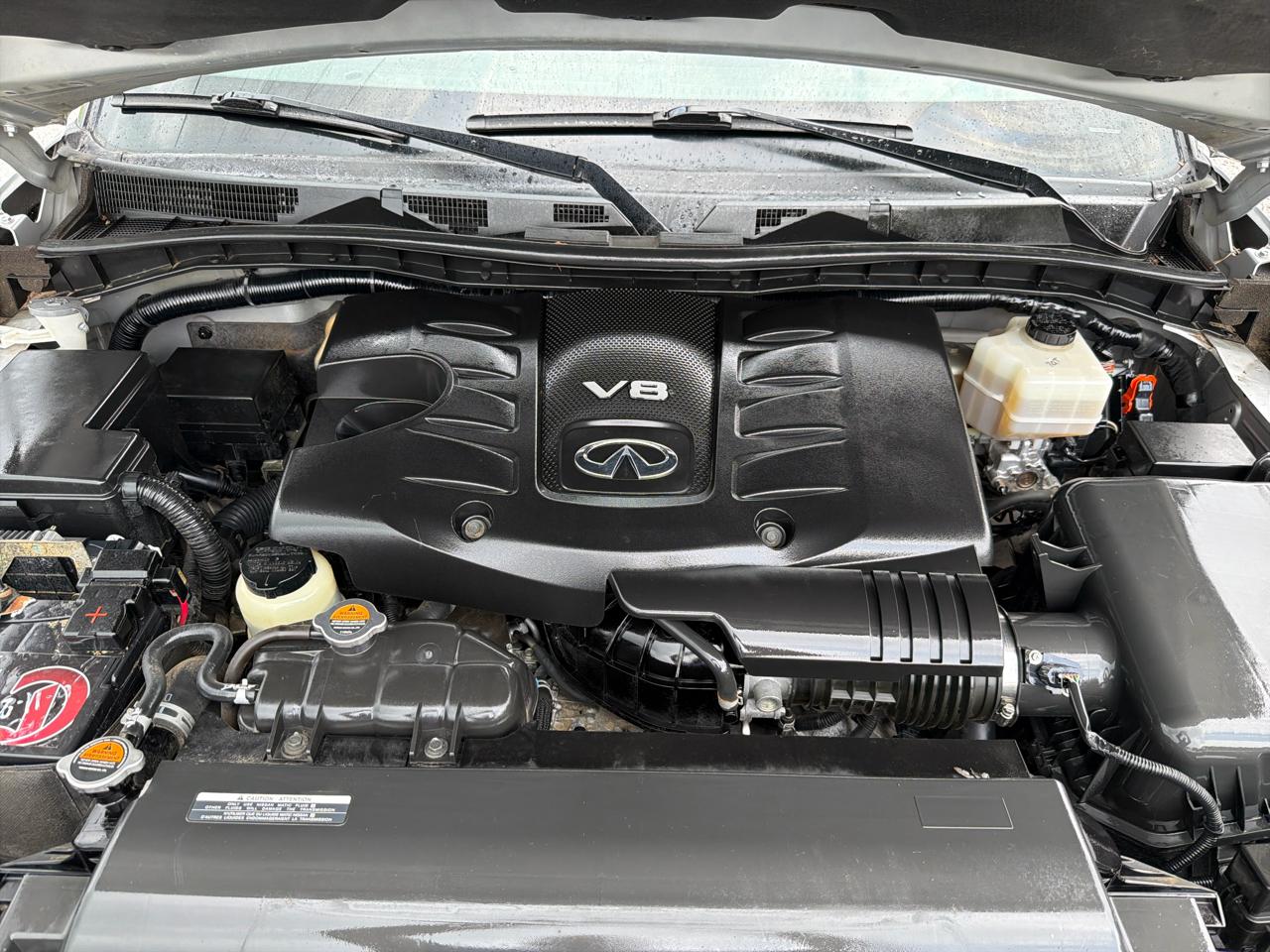 Infiniti QX80 LUXE 2019