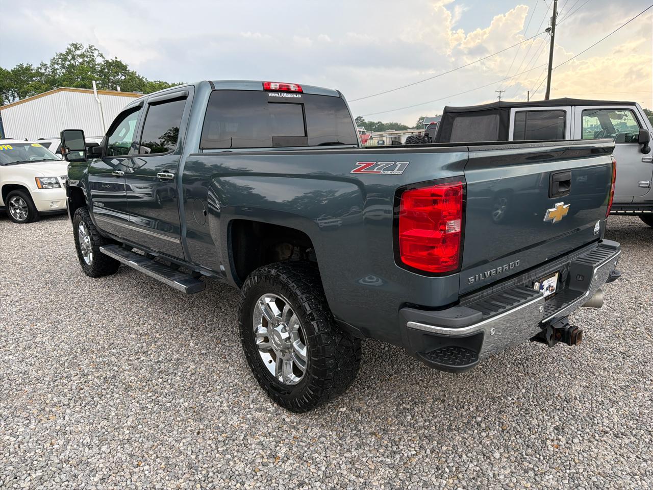 Chevrolet Silverado 2500HD 4WD Crew Cab 172" LTZ 2015