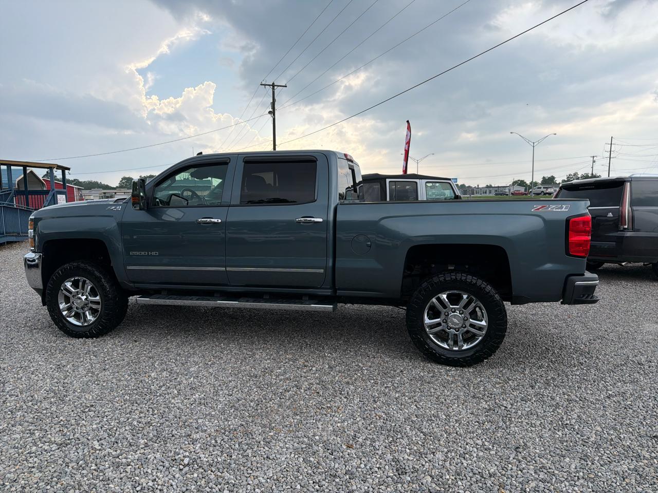 Chevrolet Silverado 2500HD 4WD Crew Cab 172" LTZ 2015