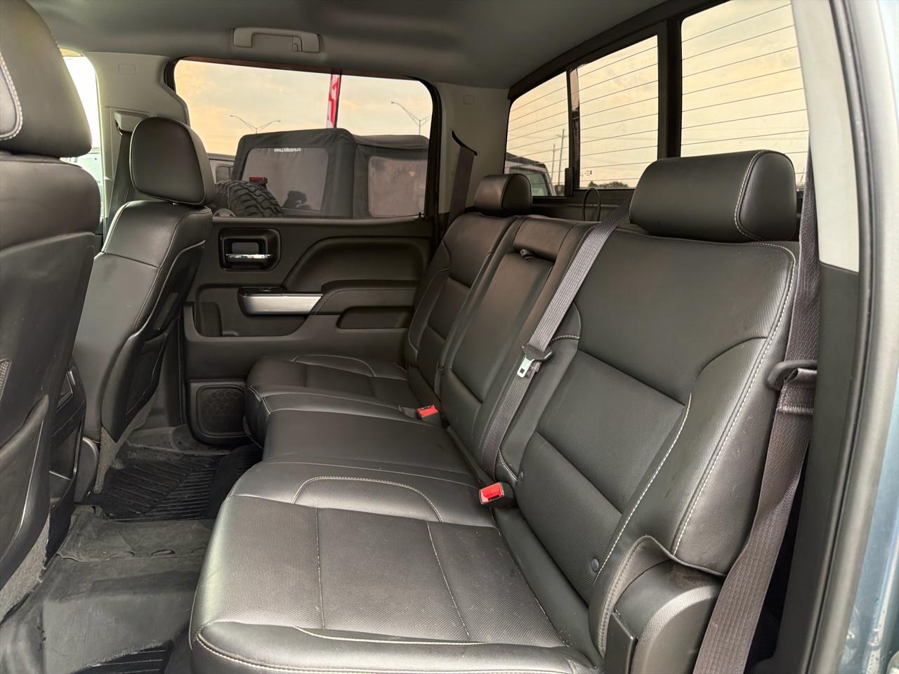 Chevrolet Silverado 2500HD 4WD Crew Cab 172" LTZ 2015