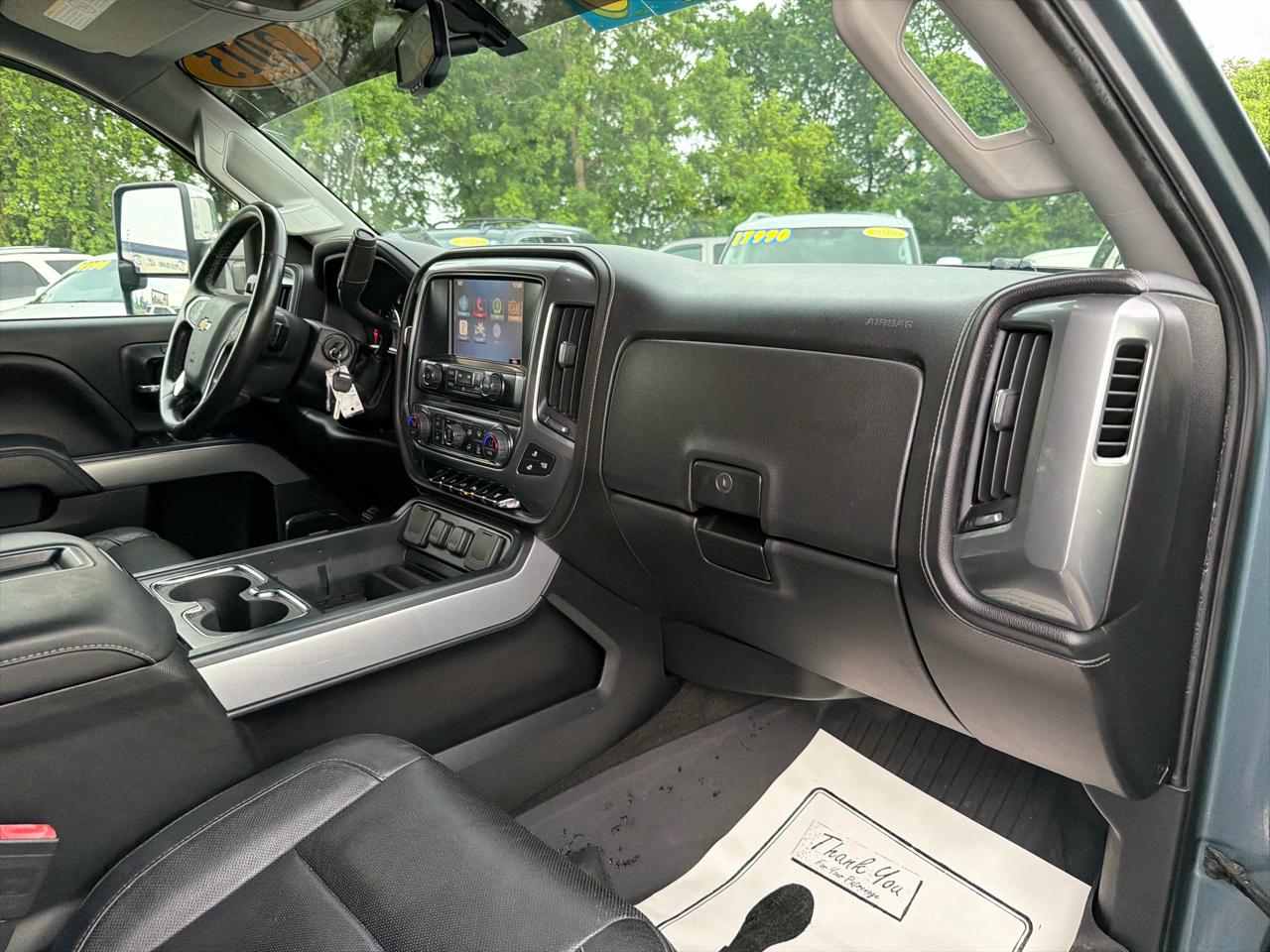 Chevrolet Silverado 2500HD 4WD Crew Cab 172" LTZ 2015